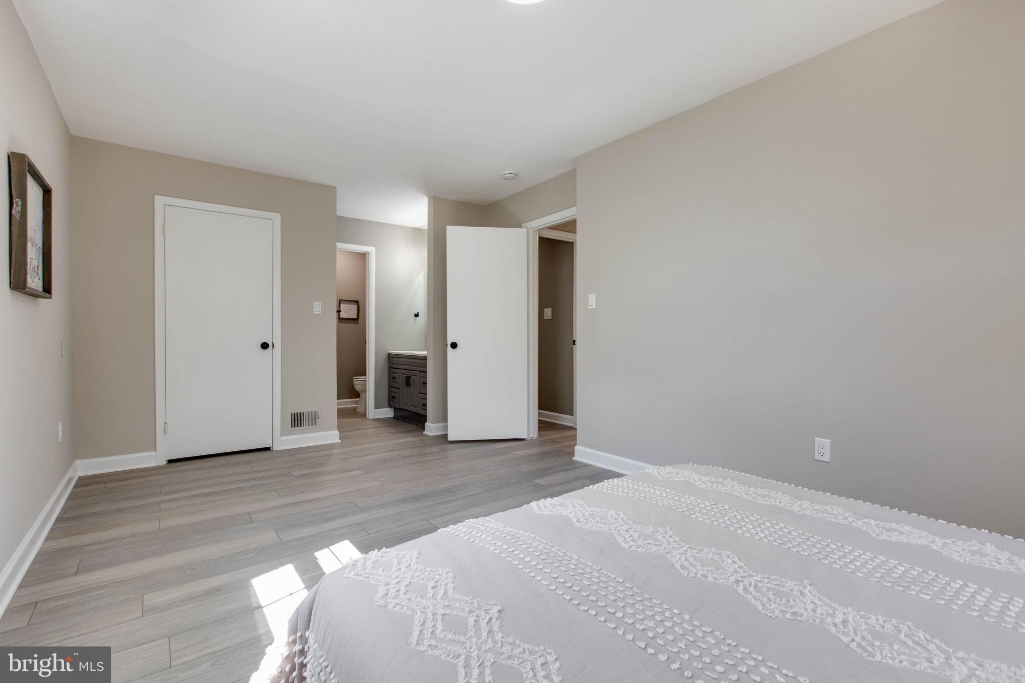 MARLBORO MEADOWS - Residential