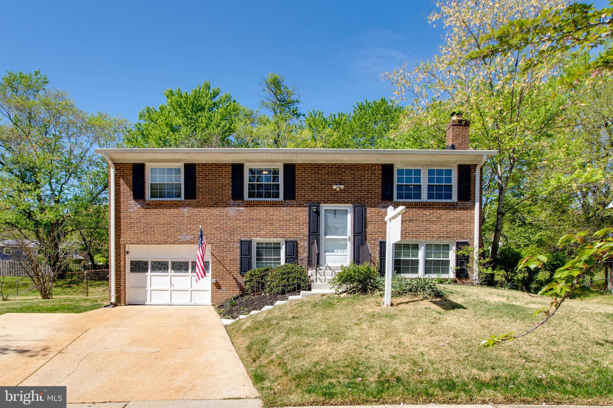 MARLBORO MEADOWS - Residential