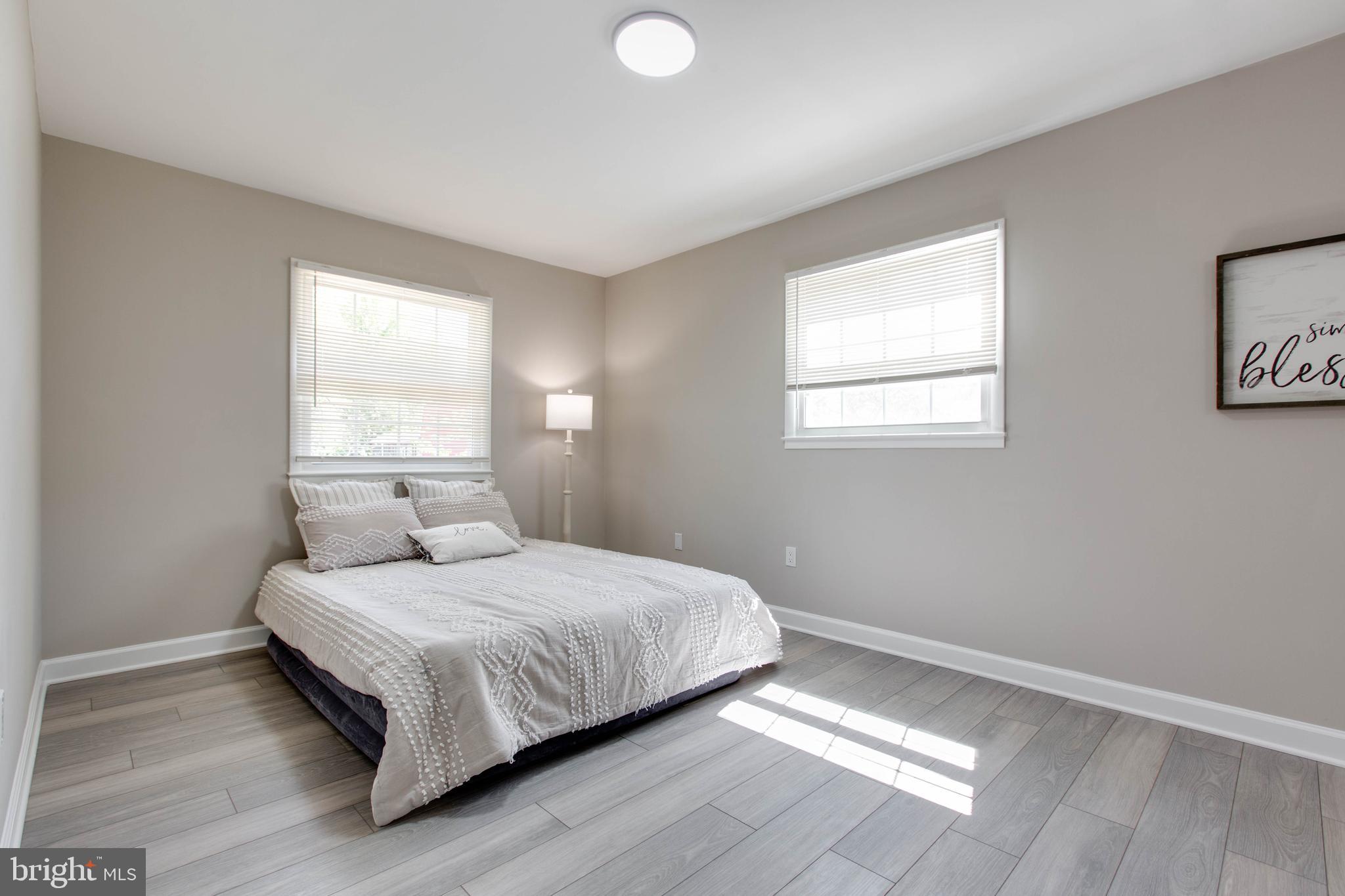 MARLBORO MEADOWS - Residential