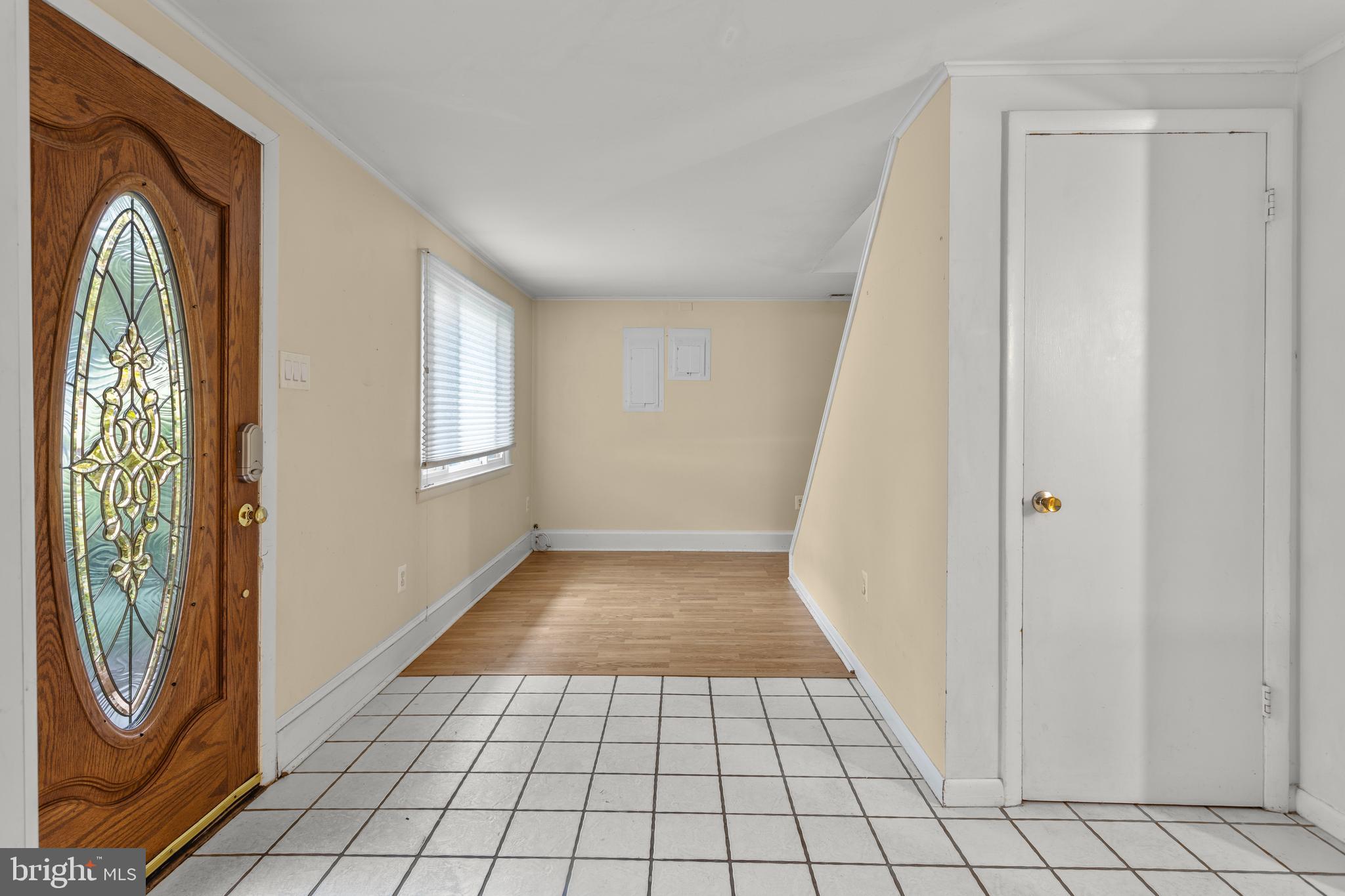 1099 LINDEN TREE DRIVE