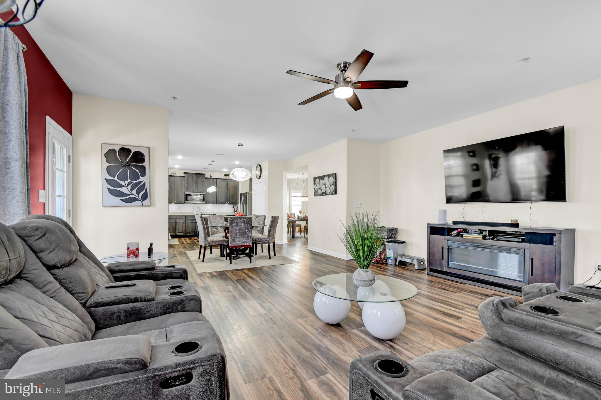 WOODS OF MYRTLE POINT - Residential