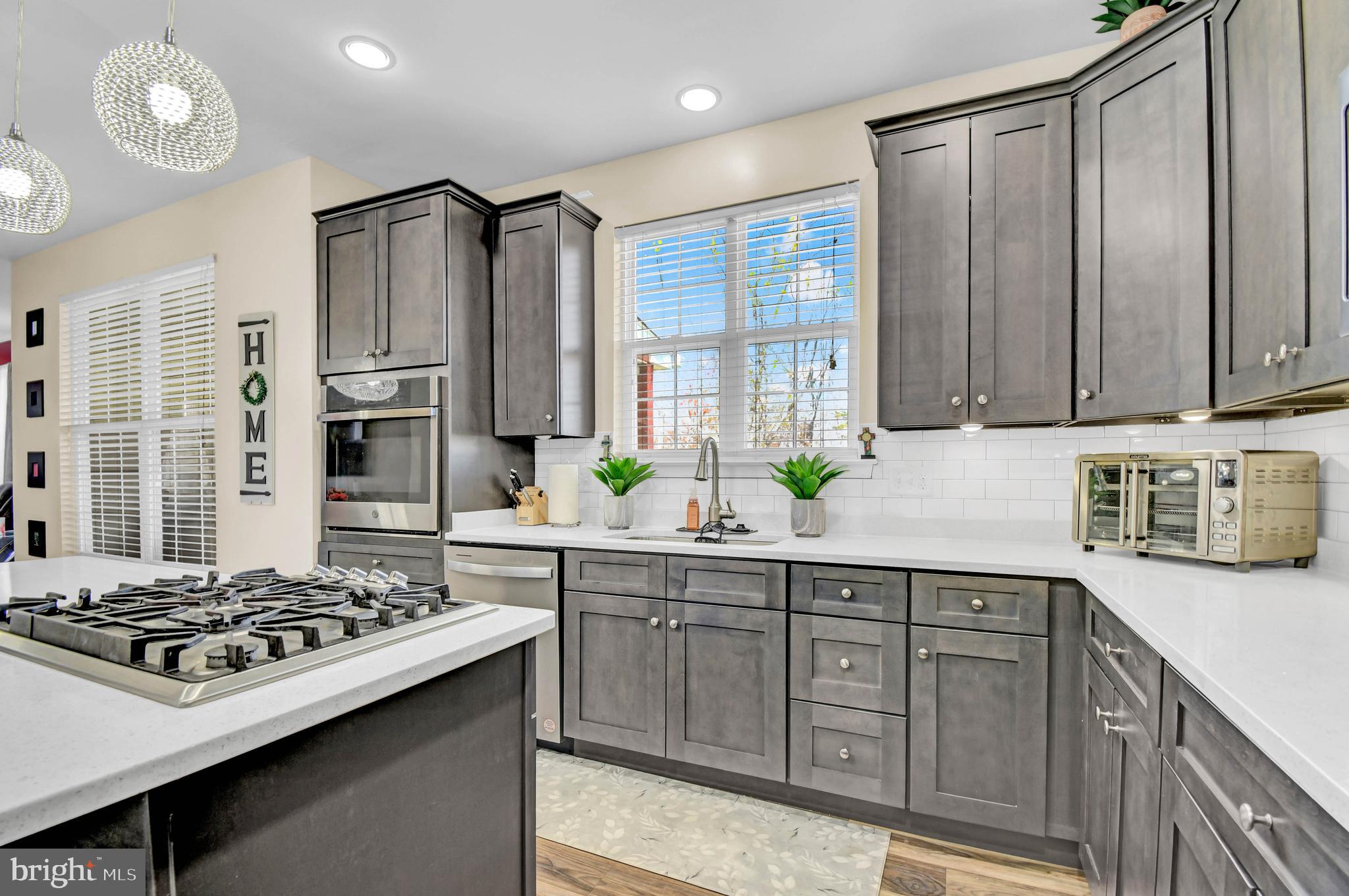 WOODS OF MYRTLE POINT - Residential