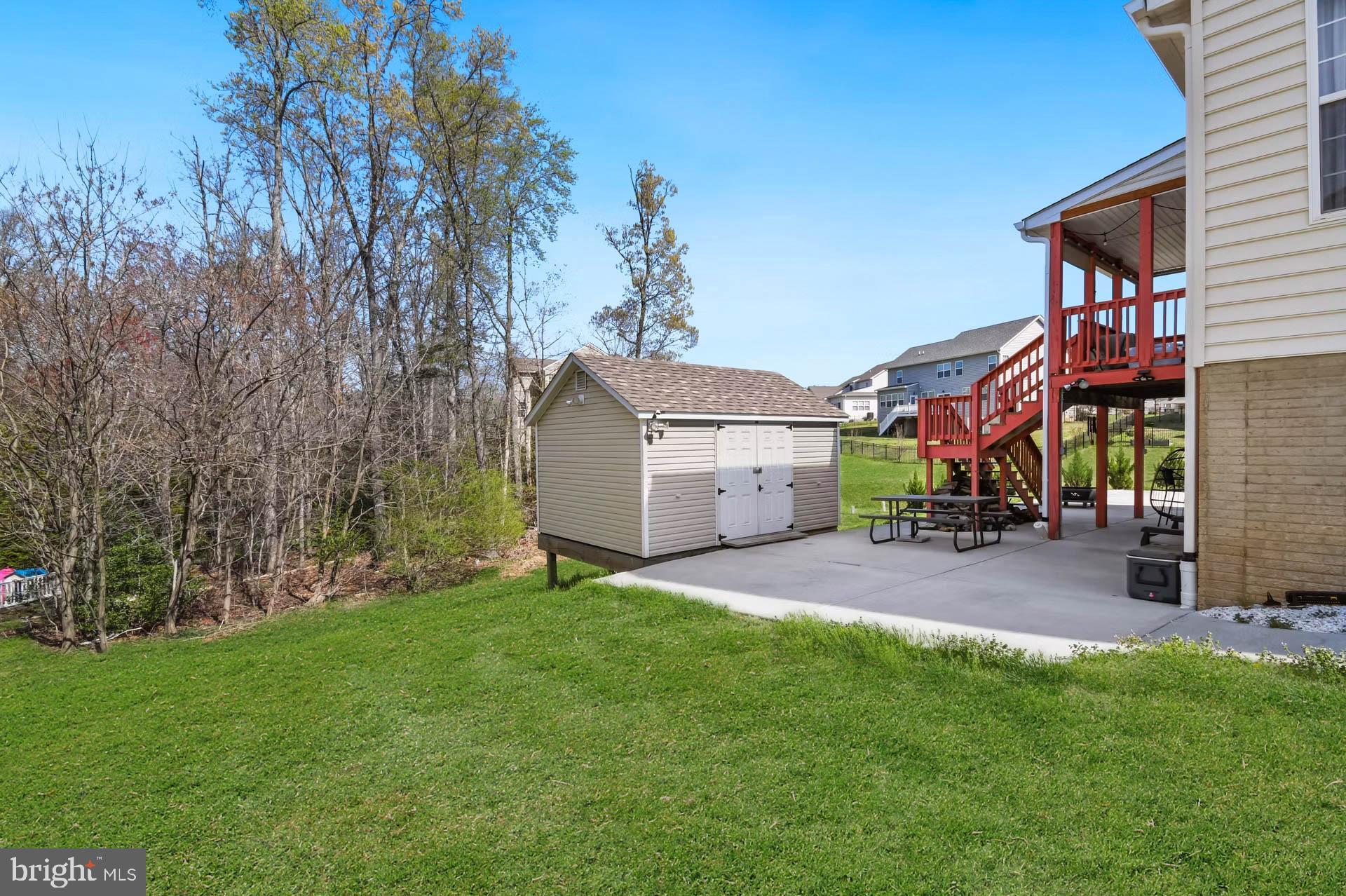 WOODS OF MYRTLE POINT - Residential