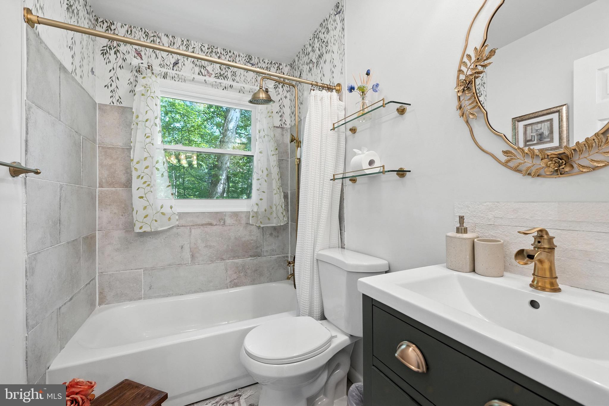 SHEN FARMS MT LAKE - Residential