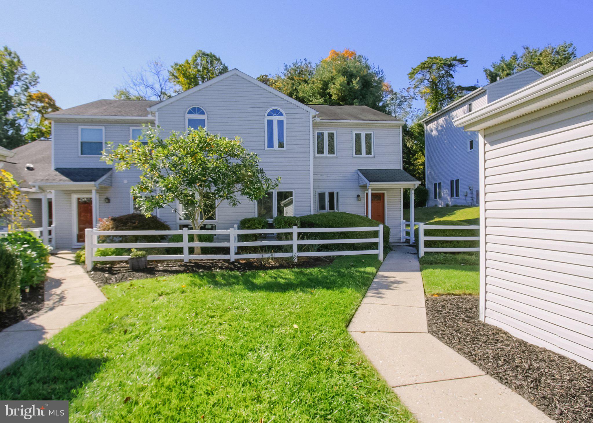 1821 CREEK VIEW COURT