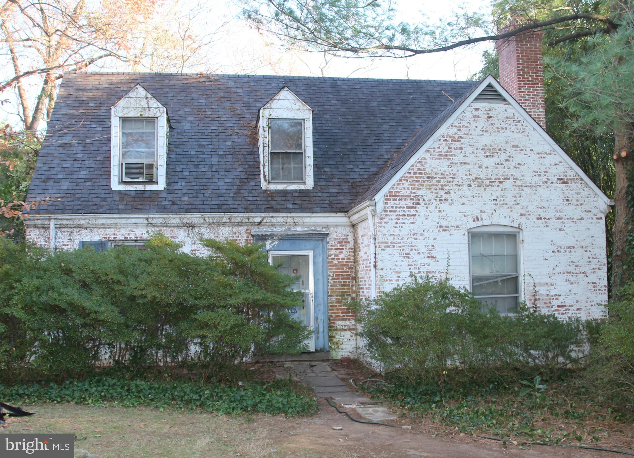 FAIRWAY HILLS - Residential