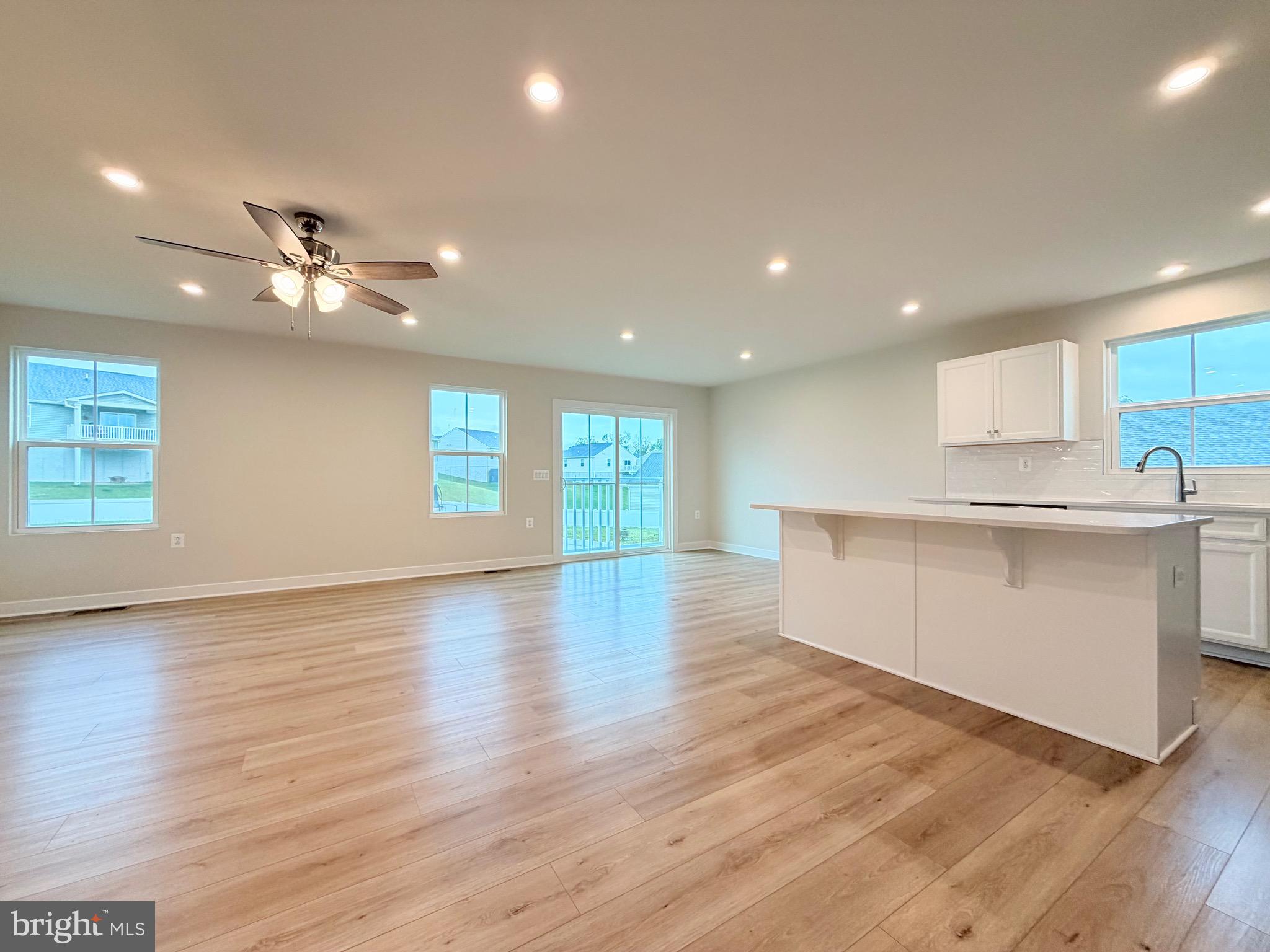SOUTH BROOK - Residential