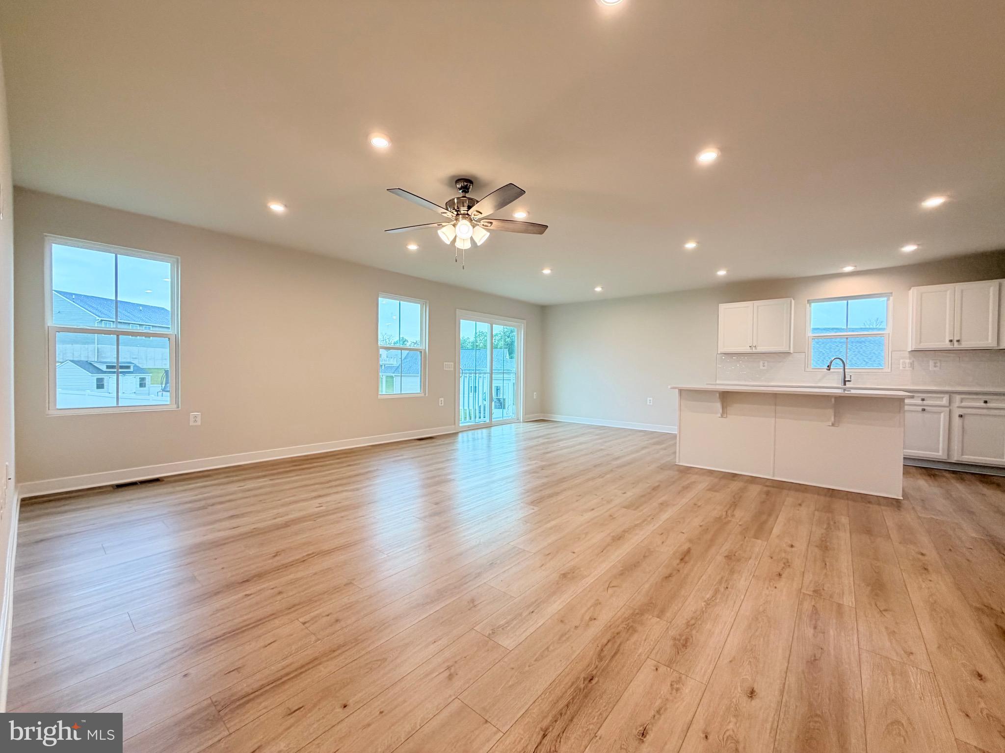 SOUTH BROOK - Residential