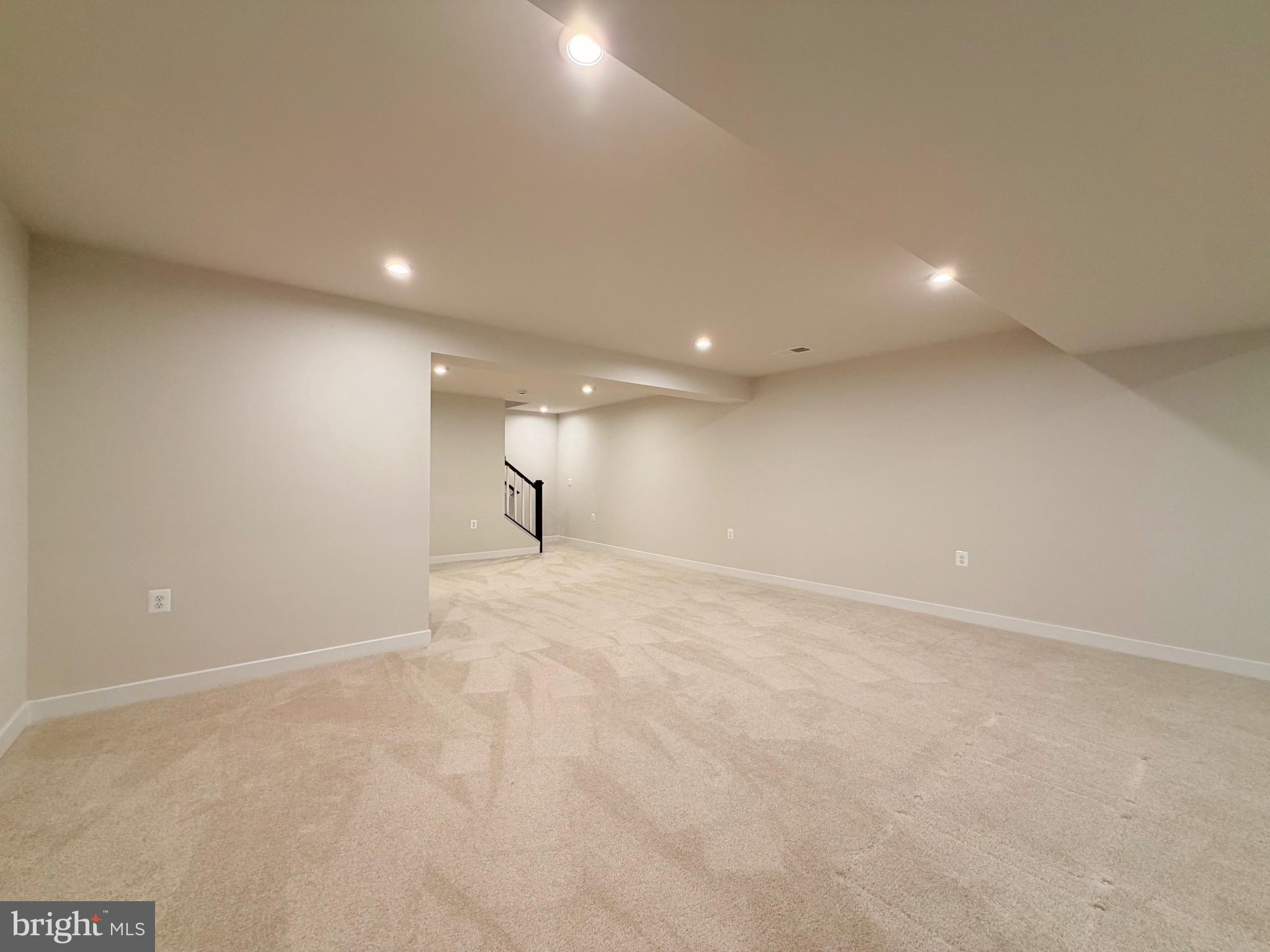 SOUTH BROOK - Residential