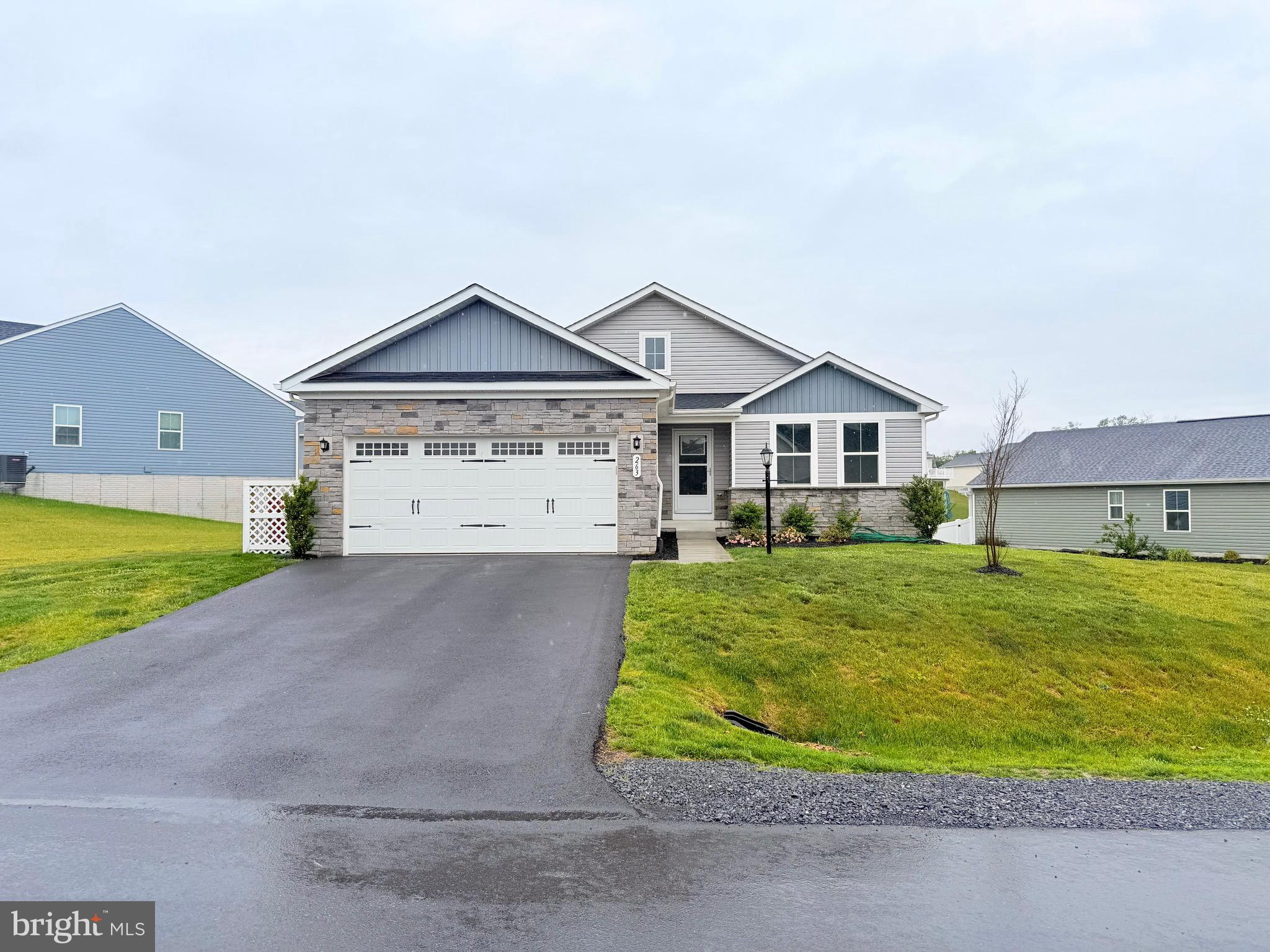 SOUTH BROOK - Residential