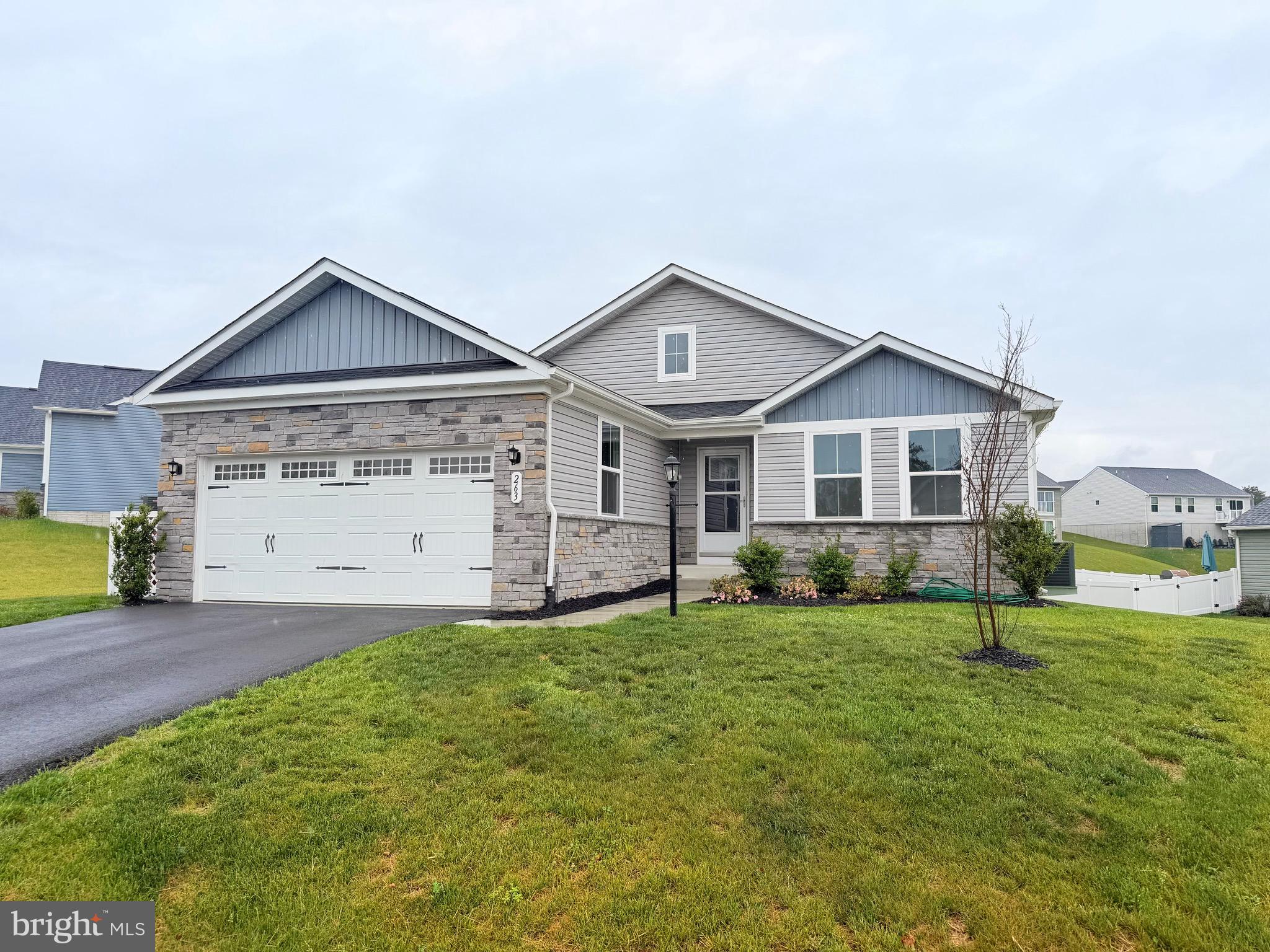 SOUTH BROOK - Residential