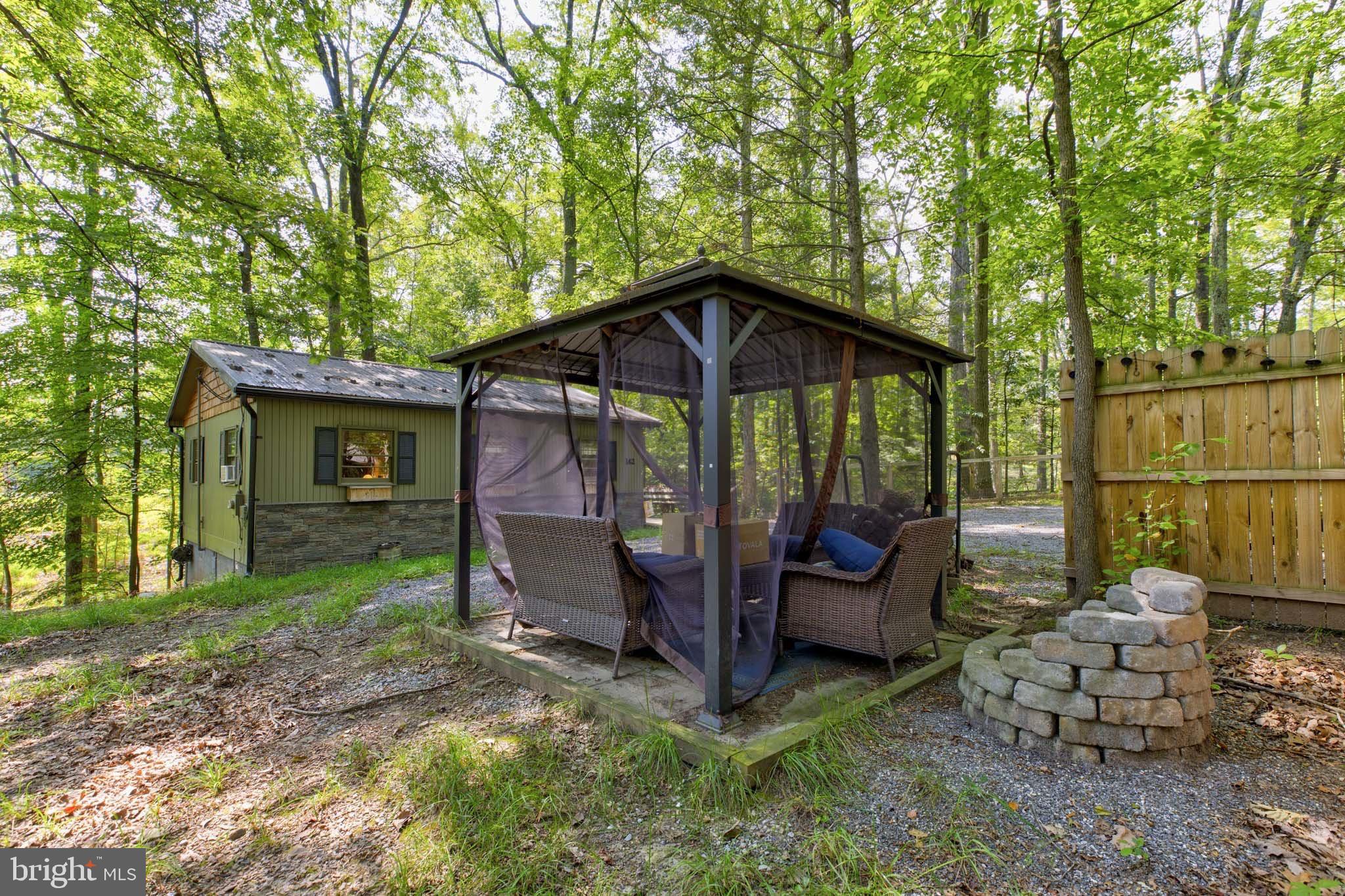 SLEEPY HOLLOW S/D - Residential