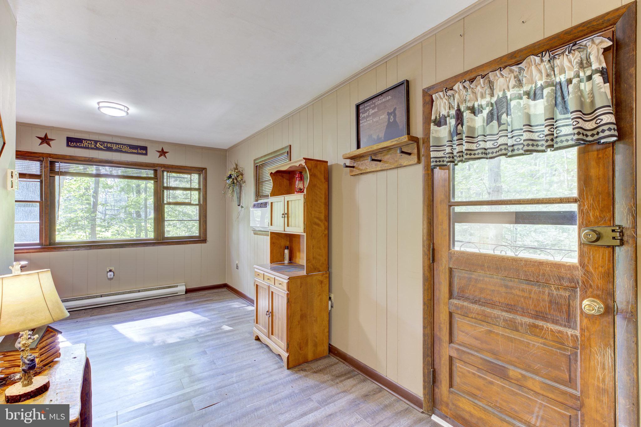 SLEEPY HOLLOW S/D - Residential