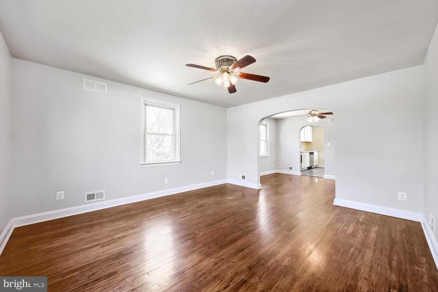 PERRY HALL - Residential