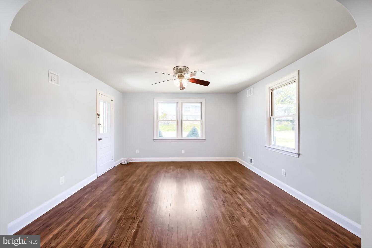 PERRY HALL - Residential