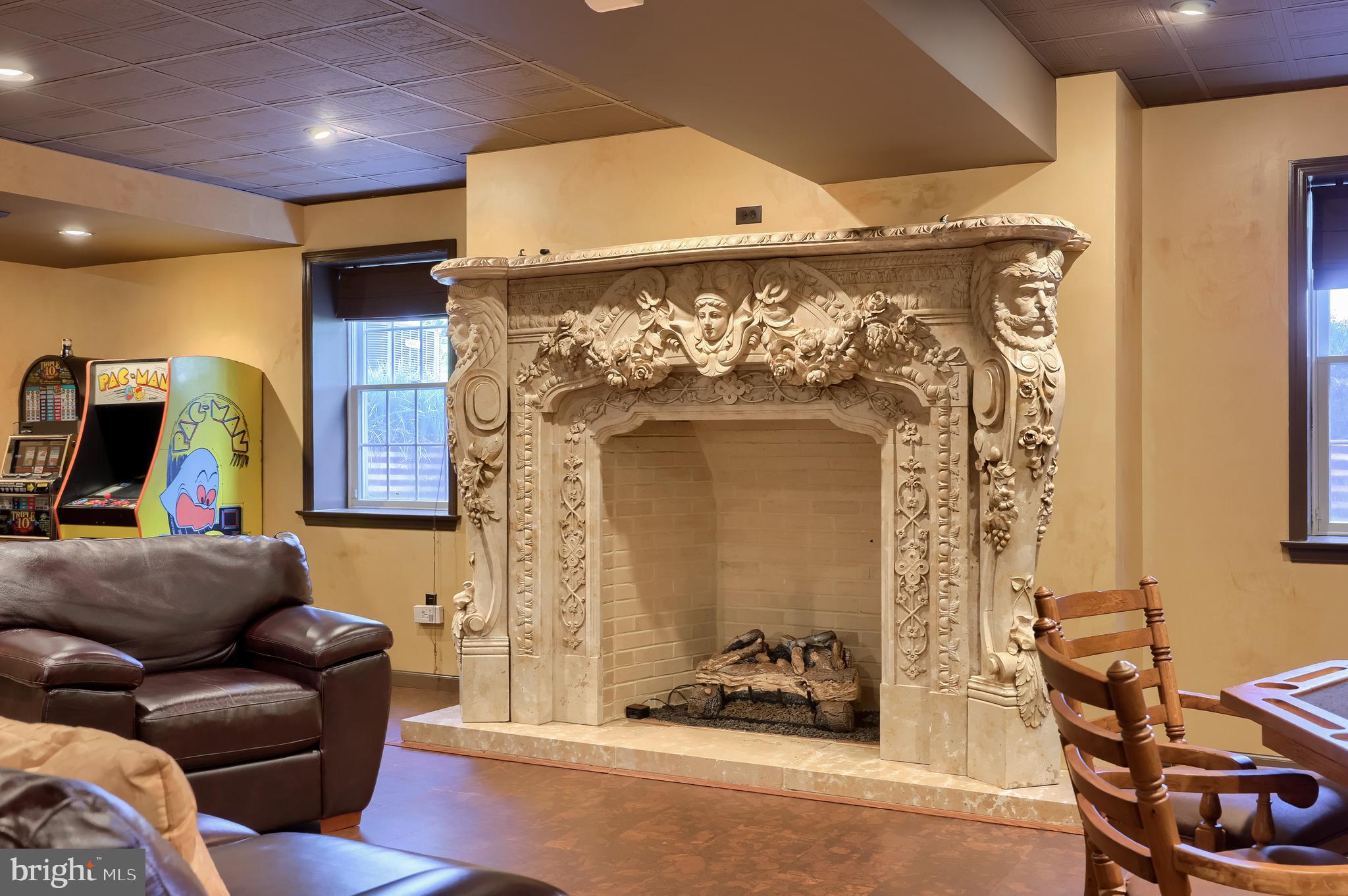 DERRY TOWNSHIP - Residential