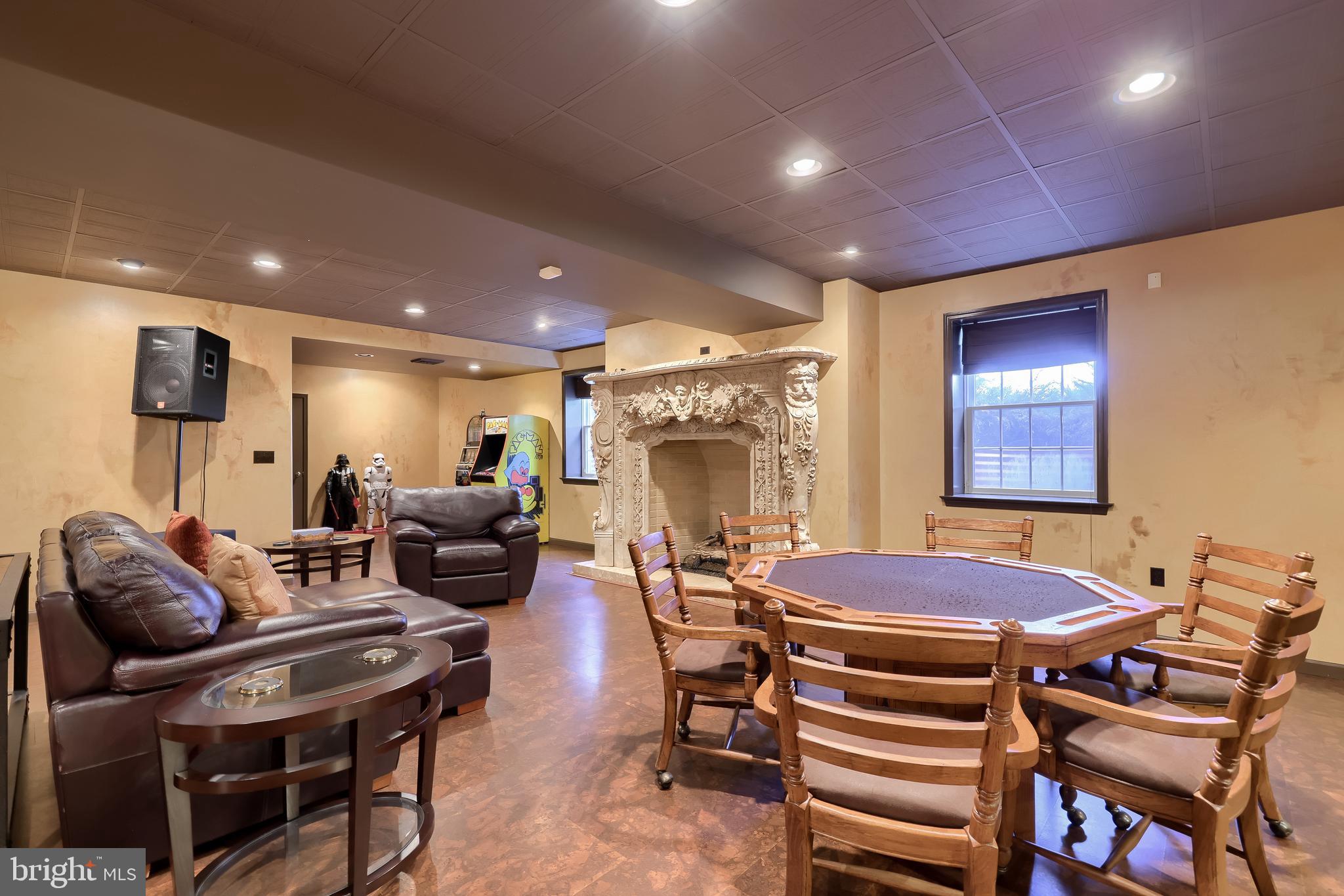 DERRY TOWNSHIP - Residential