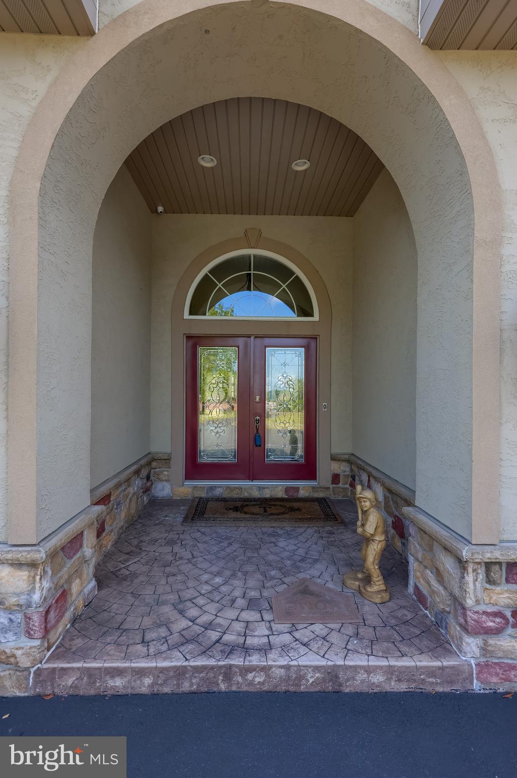 890 FISHBURN ROAD