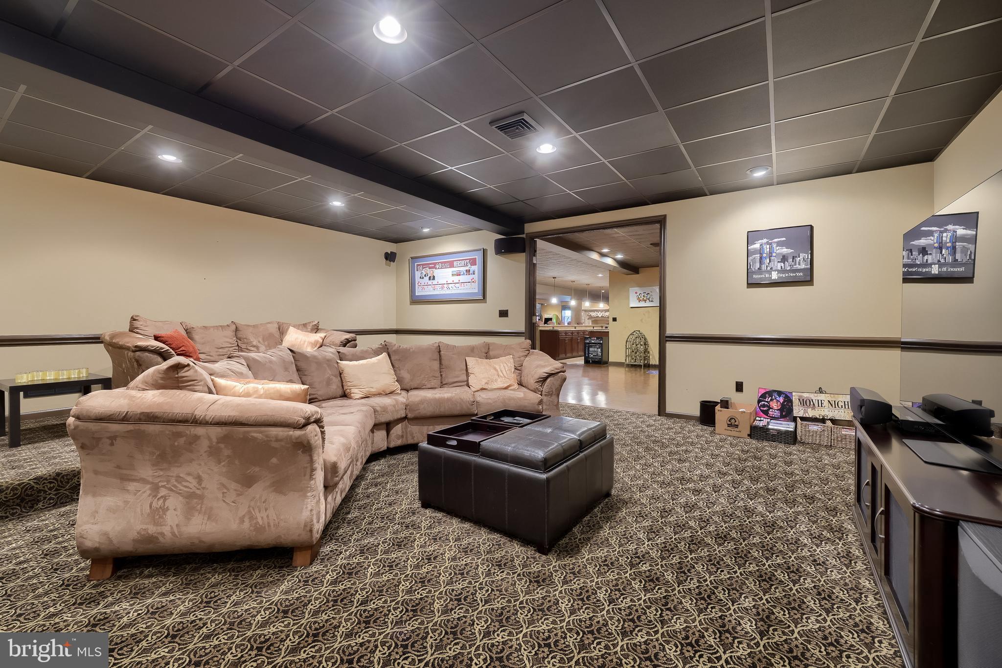 DERRY TOWNSHIP - Residential