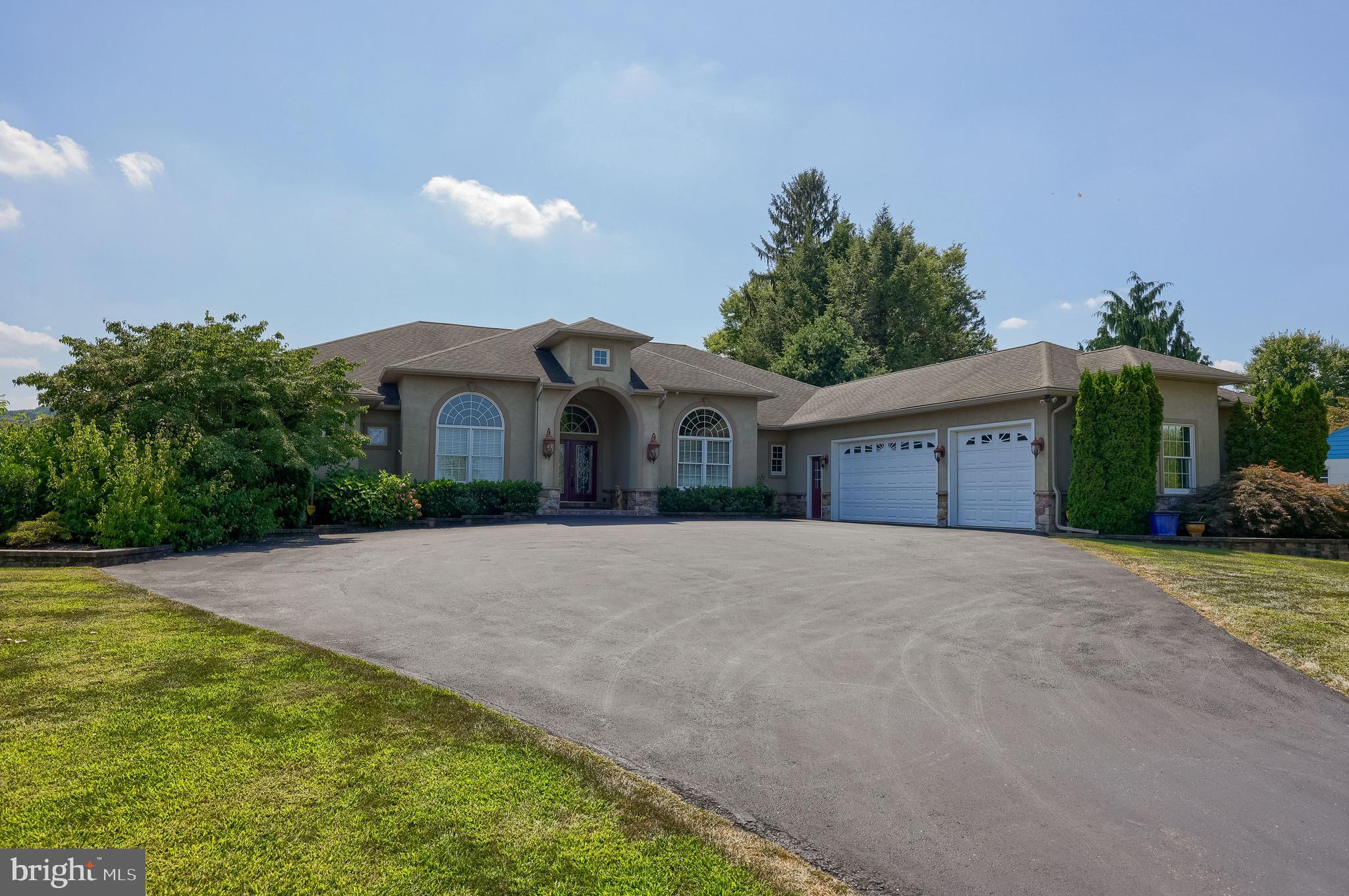 DERRY TOWNSHIP - Residential