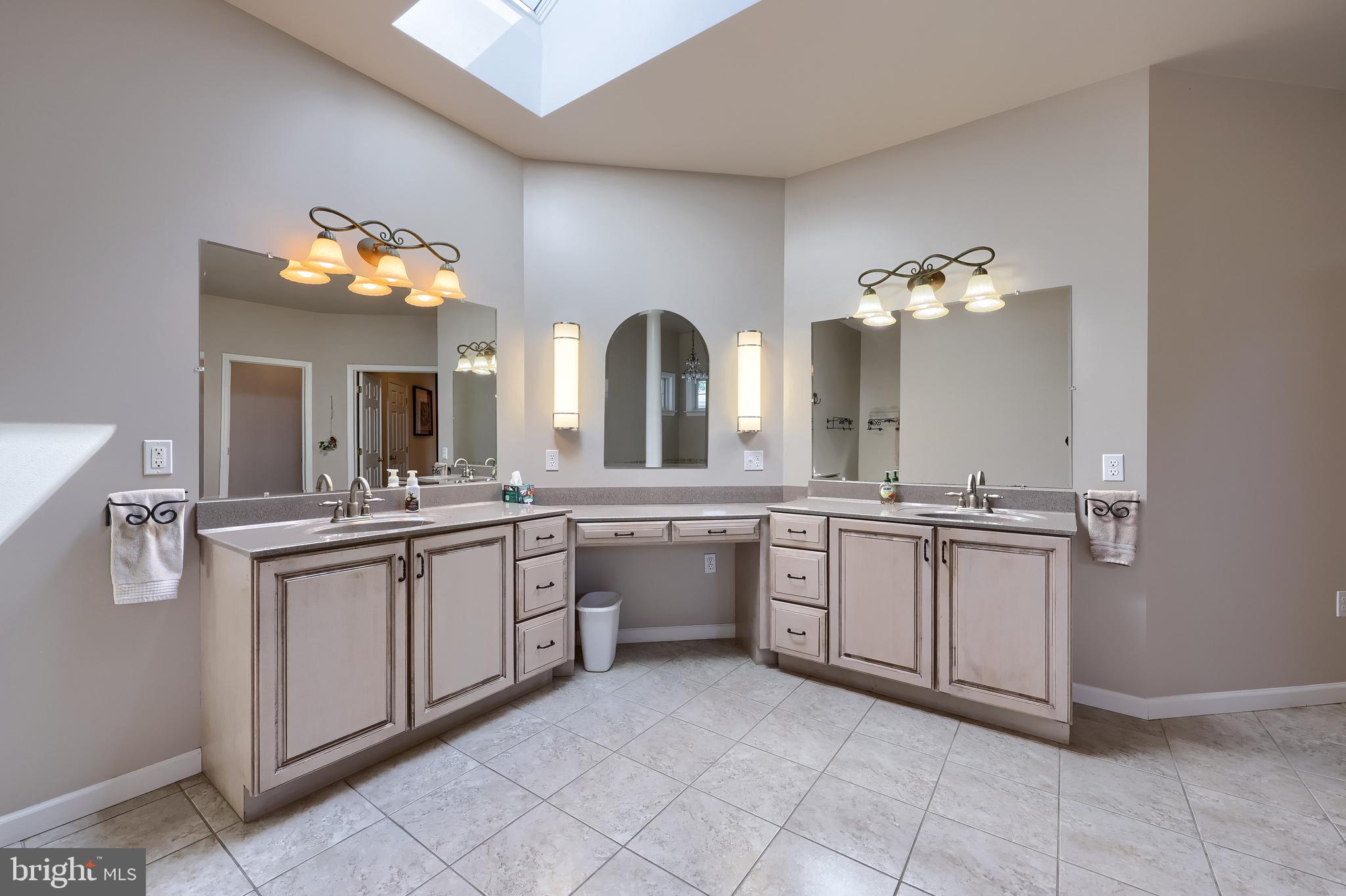 DERRY TOWNSHIP - Residential