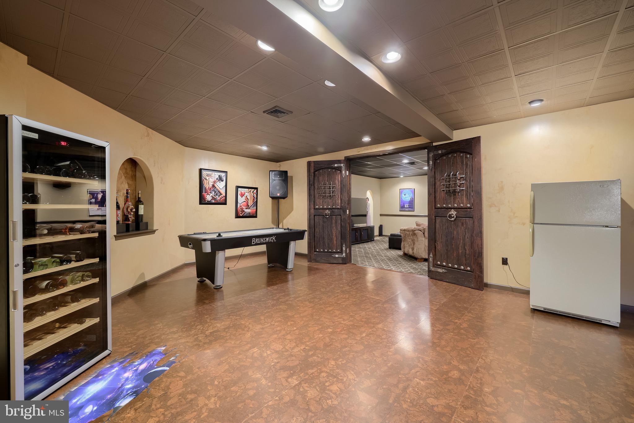 DERRY TOWNSHIP - Residential