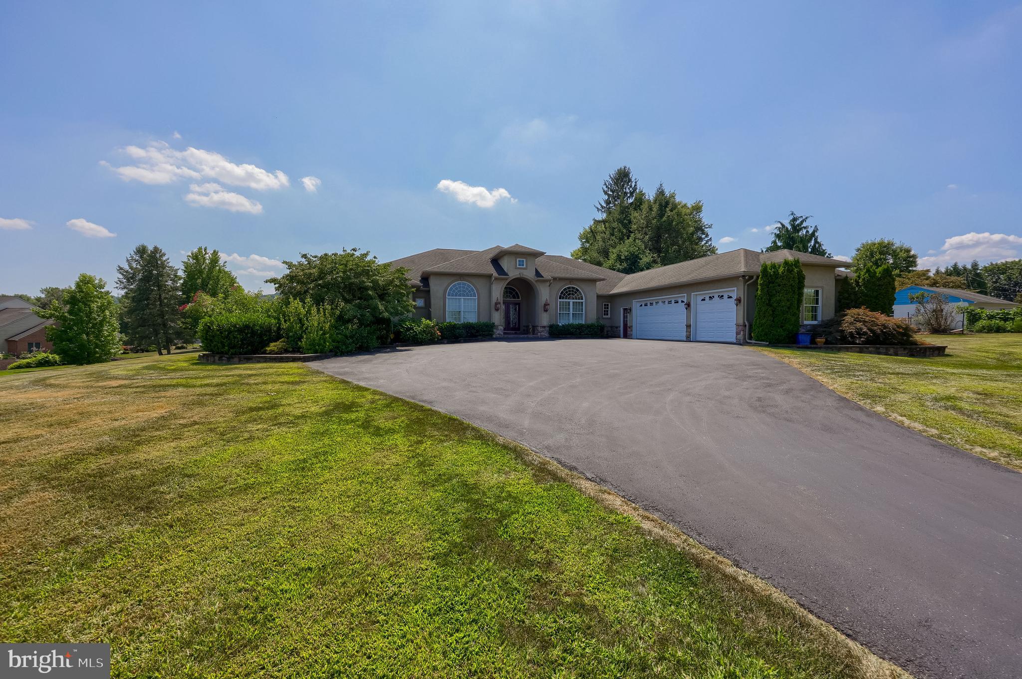 DERRY TOWNSHIP - Residential