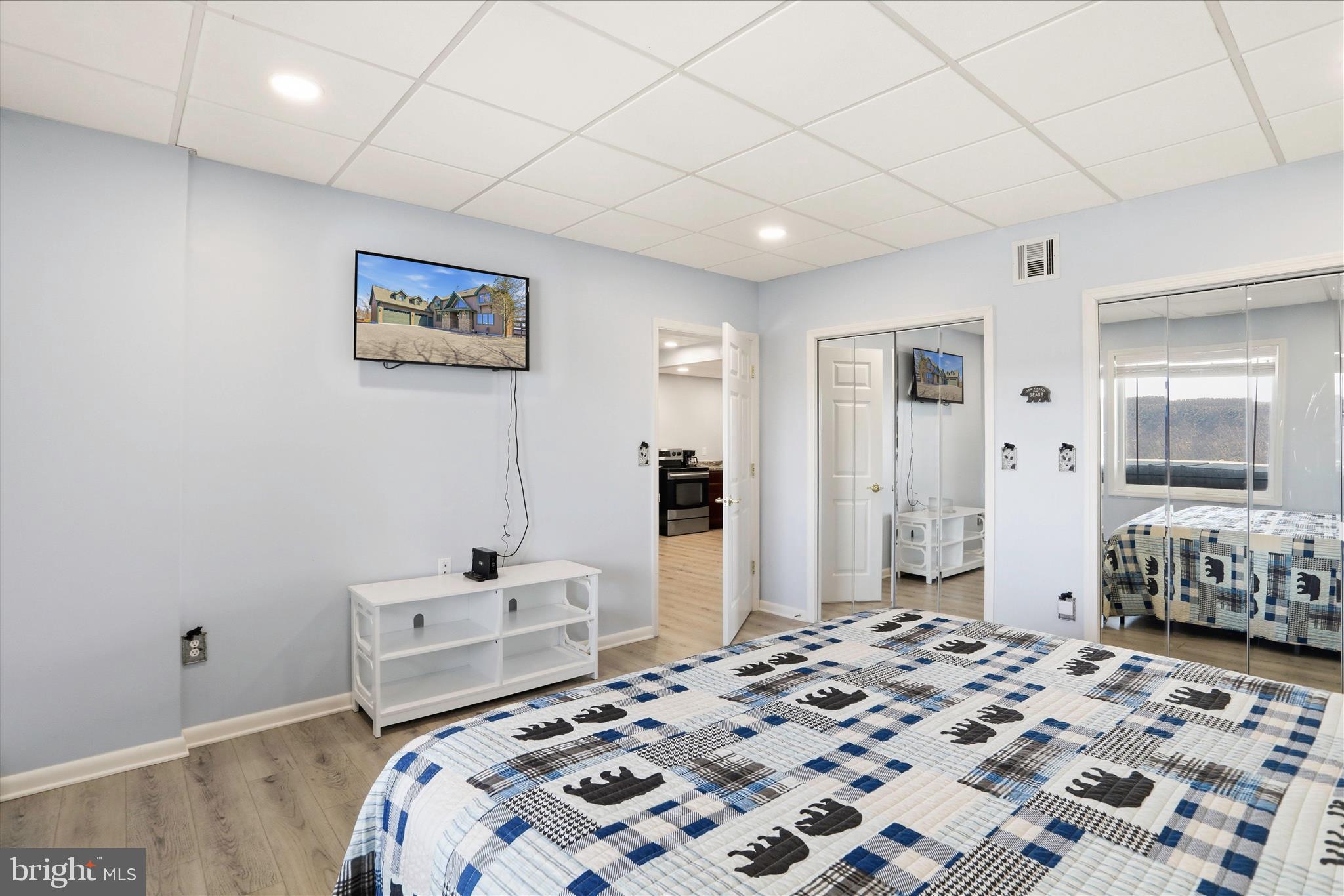 SHY BEAVER LAKEVIEW ESTATES - Residential