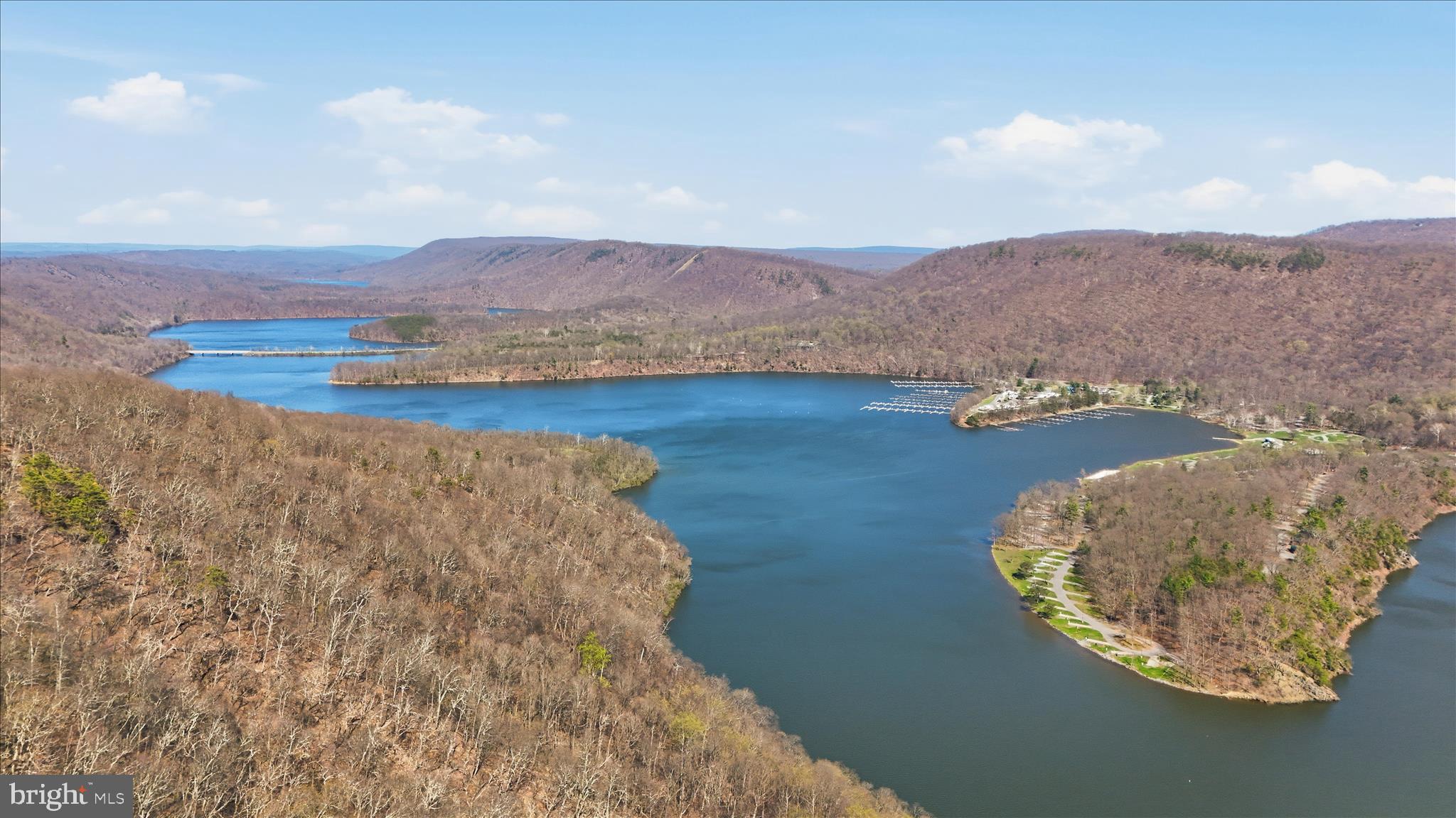 SHY BEAVER LAKEVIEW ESTATES - Residential