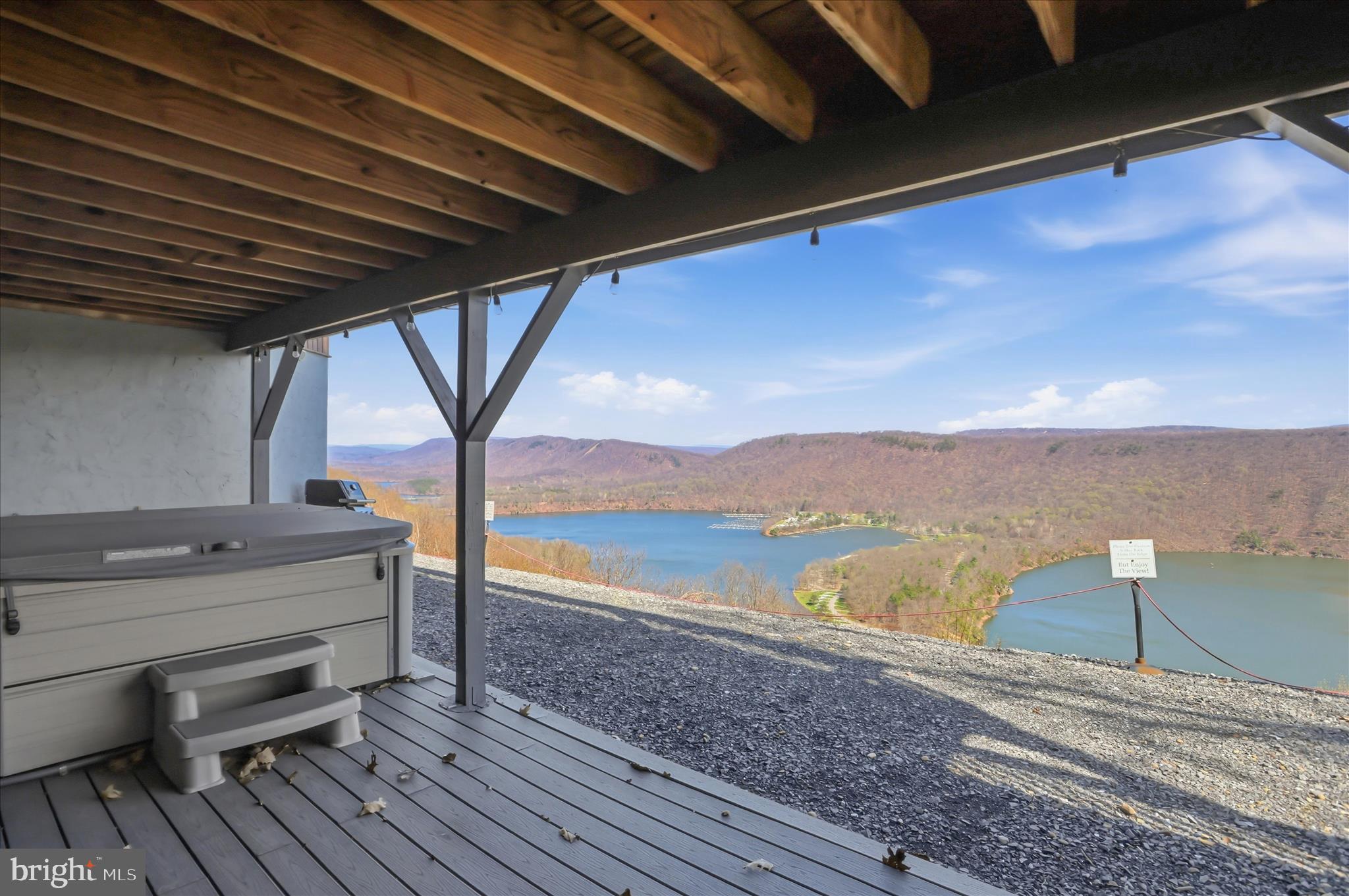 SHY BEAVER LAKEVIEW ESTATES - Residential