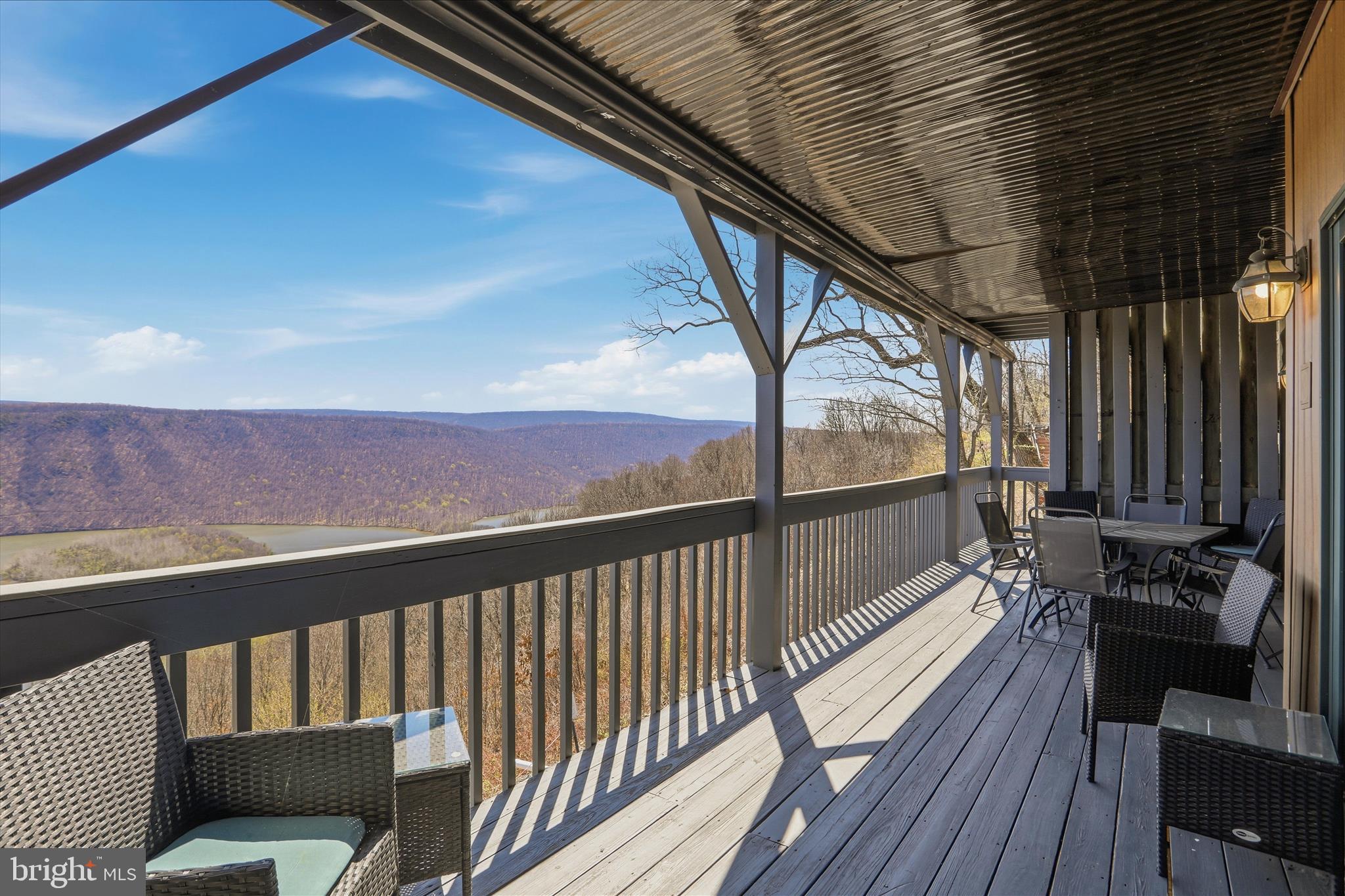 SHY BEAVER LAKEVIEW ESTATES - Residential