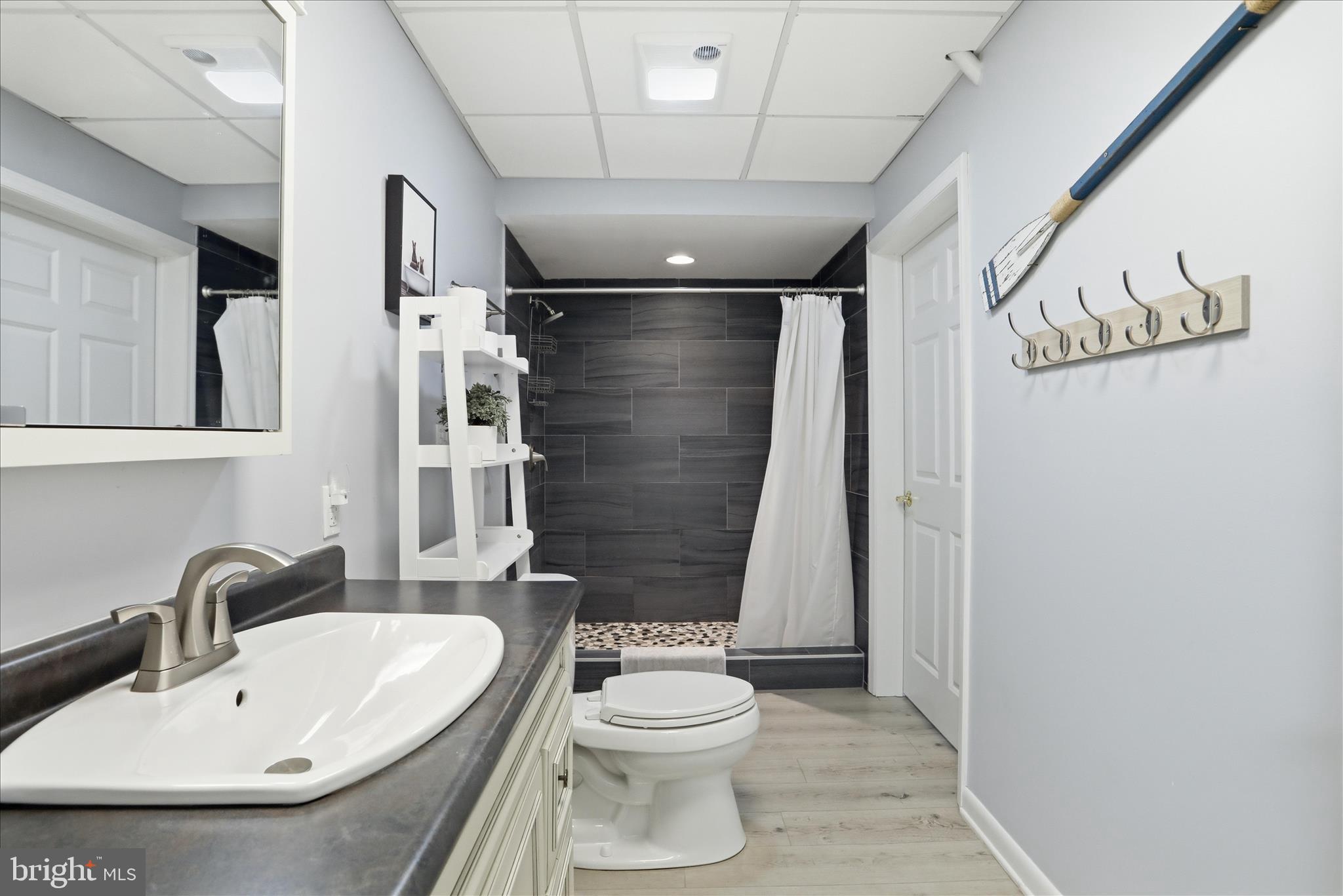 SHY BEAVER LAKEVIEW ESTATES - Residential