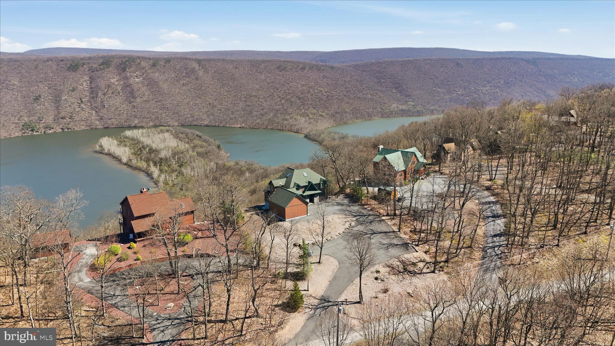 SHY BEAVER LAKEVIEW ESTATES - Residential