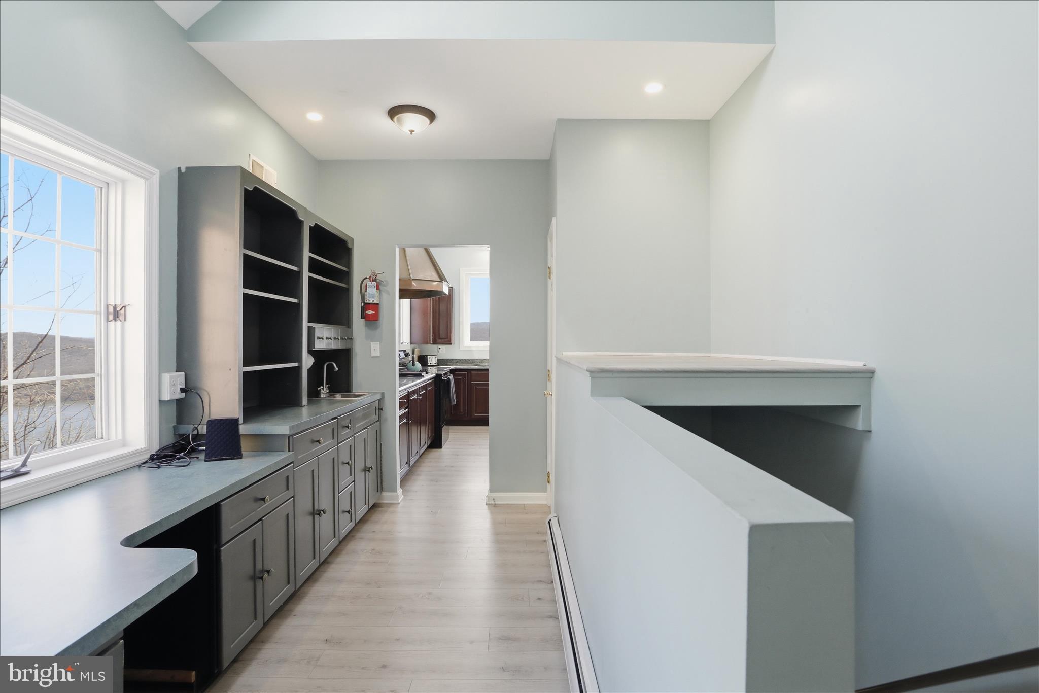 SHY BEAVER LAKEVIEW ESTATES - Residential