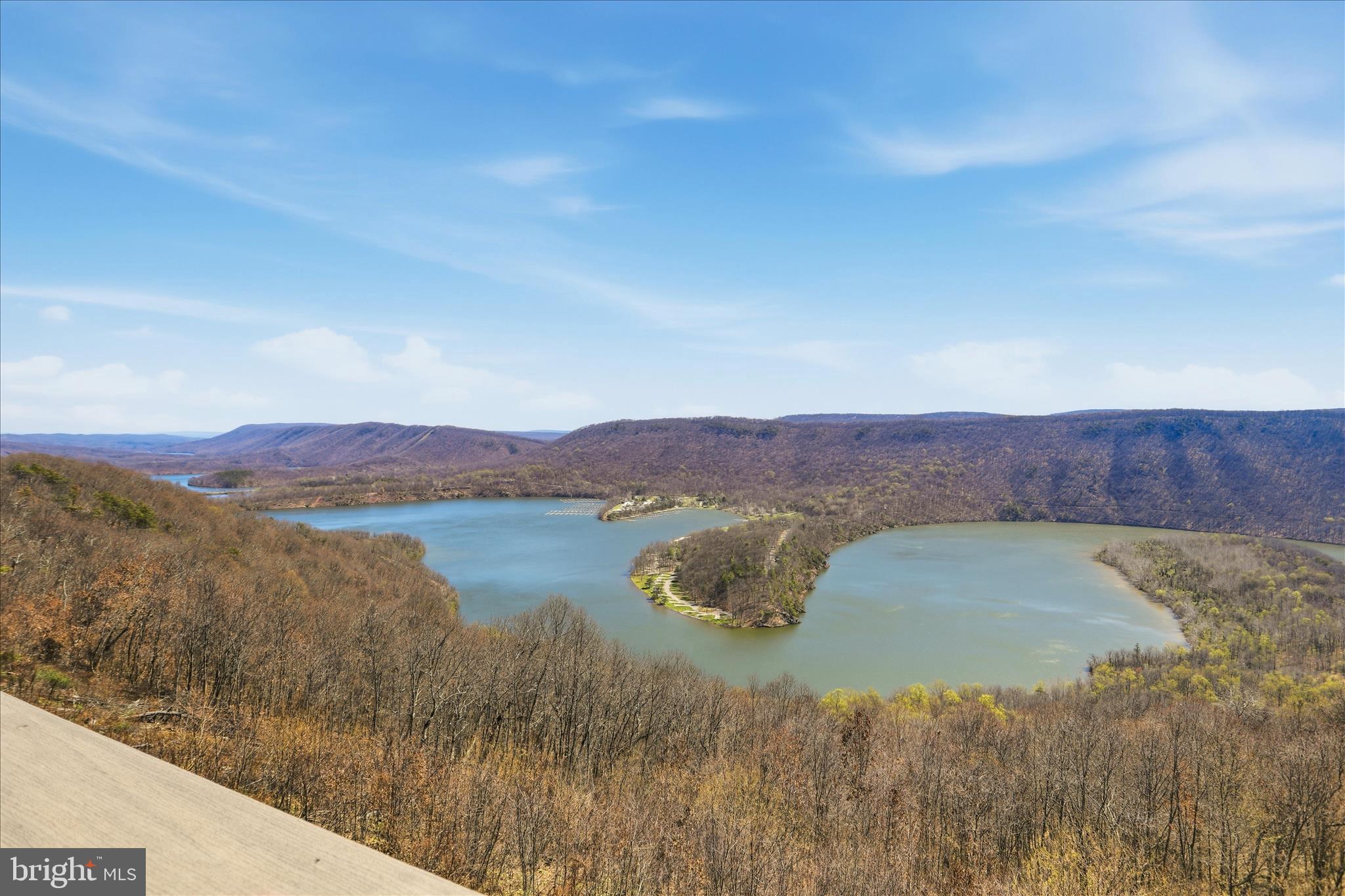 SHY BEAVER LAKEVIEW ESTATES - Residential