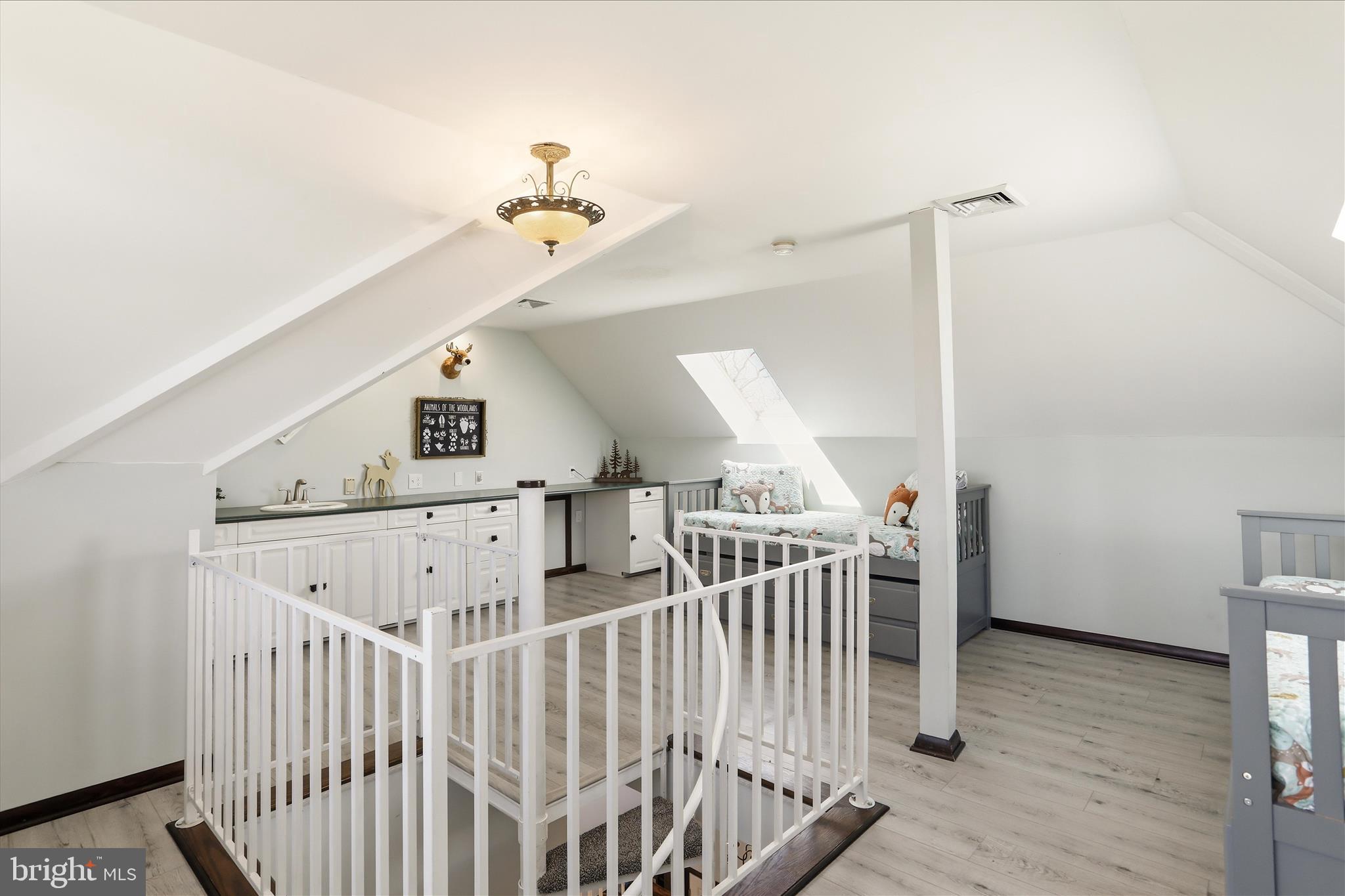 SHY BEAVER LAKEVIEW ESTATES - Residential