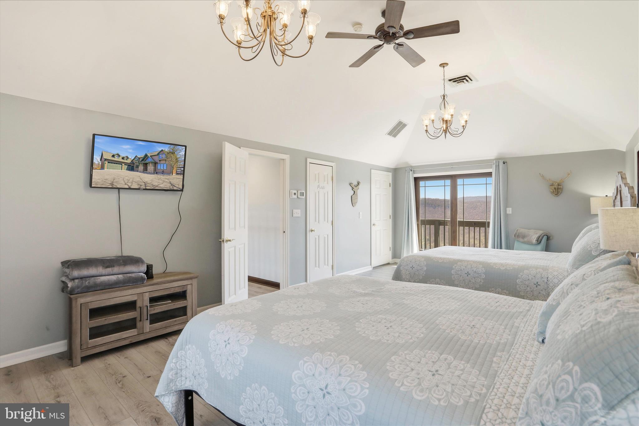 SHY BEAVER LAKEVIEW ESTATES - Residential