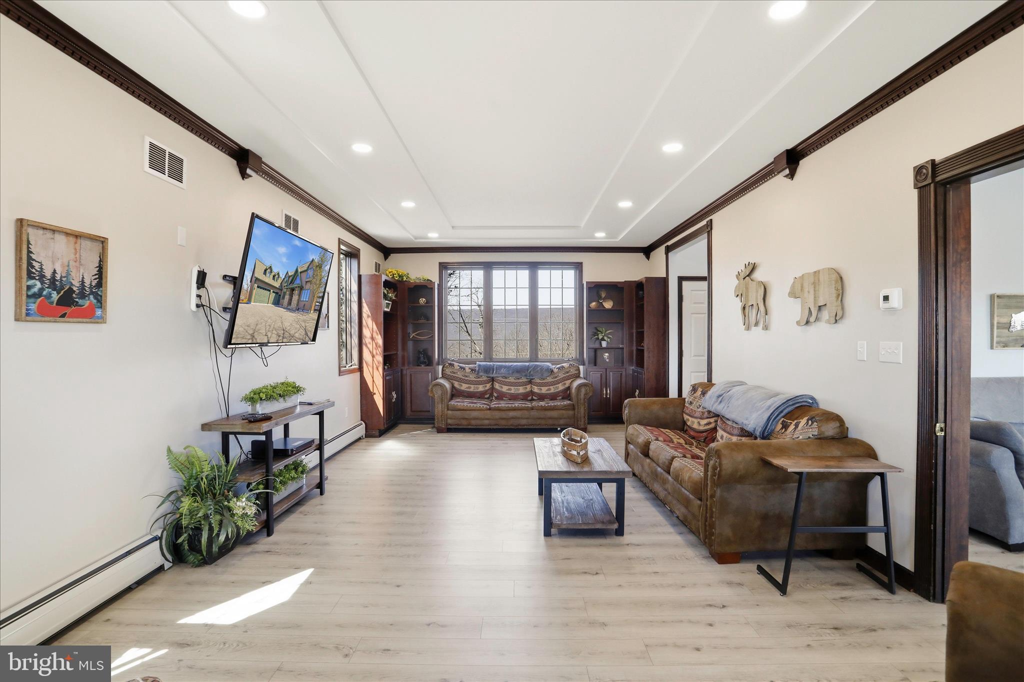 SHY BEAVER LAKEVIEW ESTATES - Residential