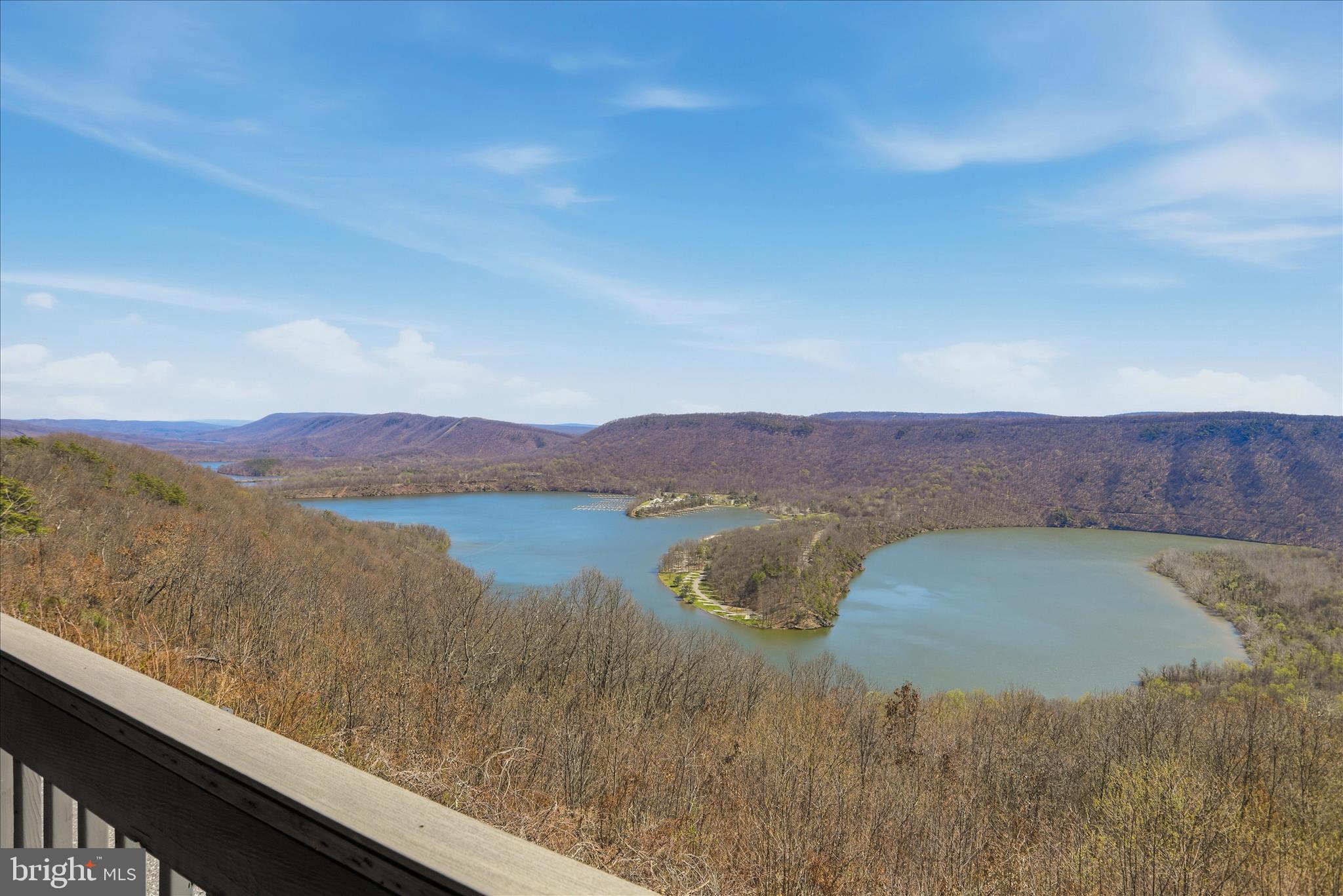 SHY BEAVER LAKEVIEW ESTATES - Residential