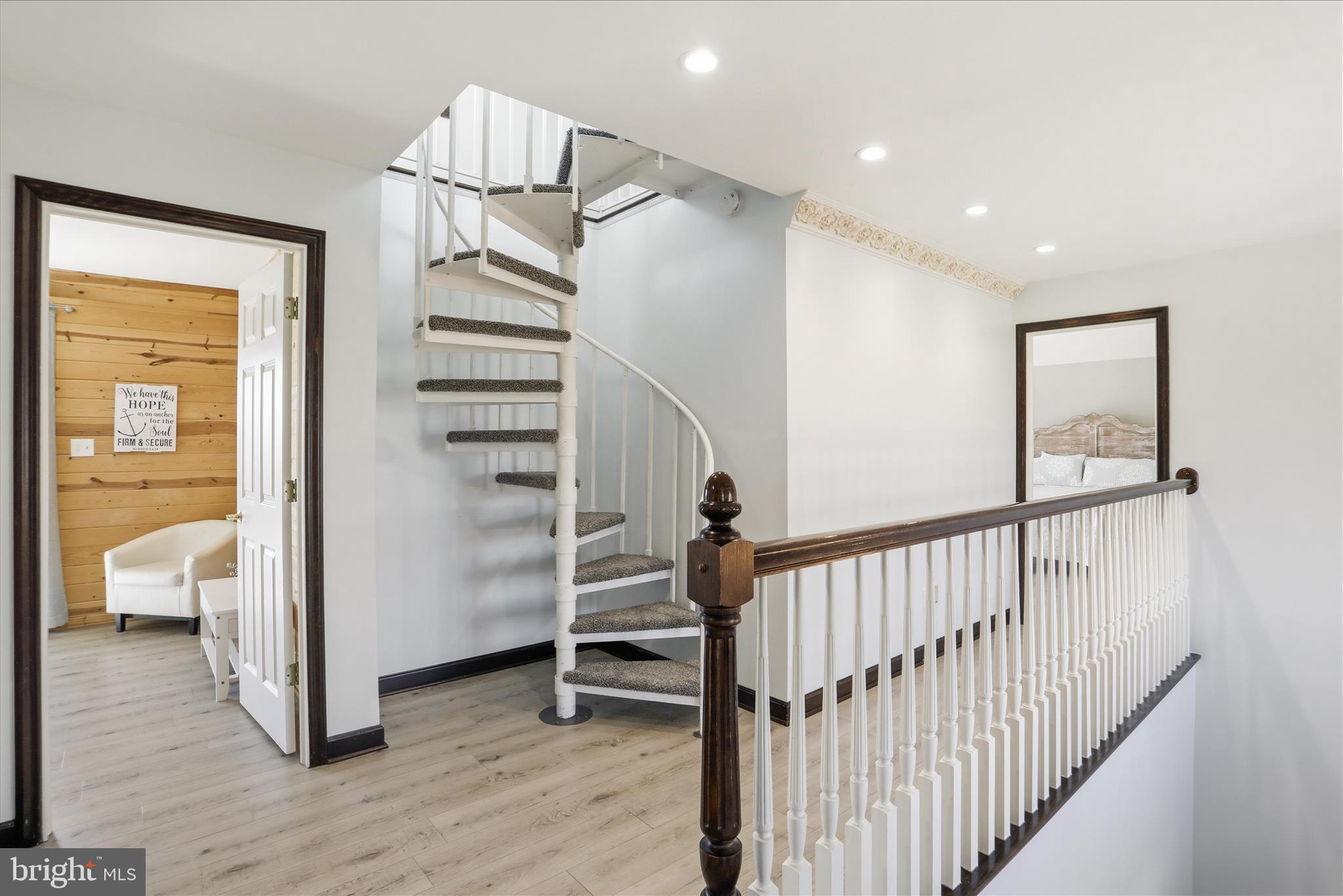 SHY BEAVER LAKEVIEW ESTATES - Residential