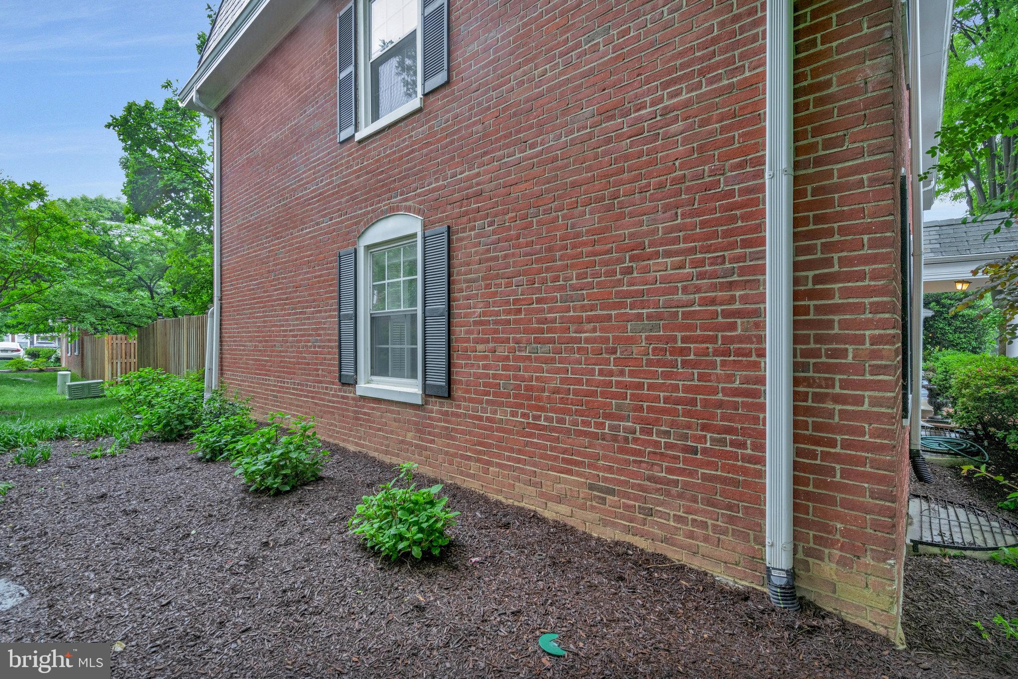 FAIRLINGTON VILLAGES - Residential