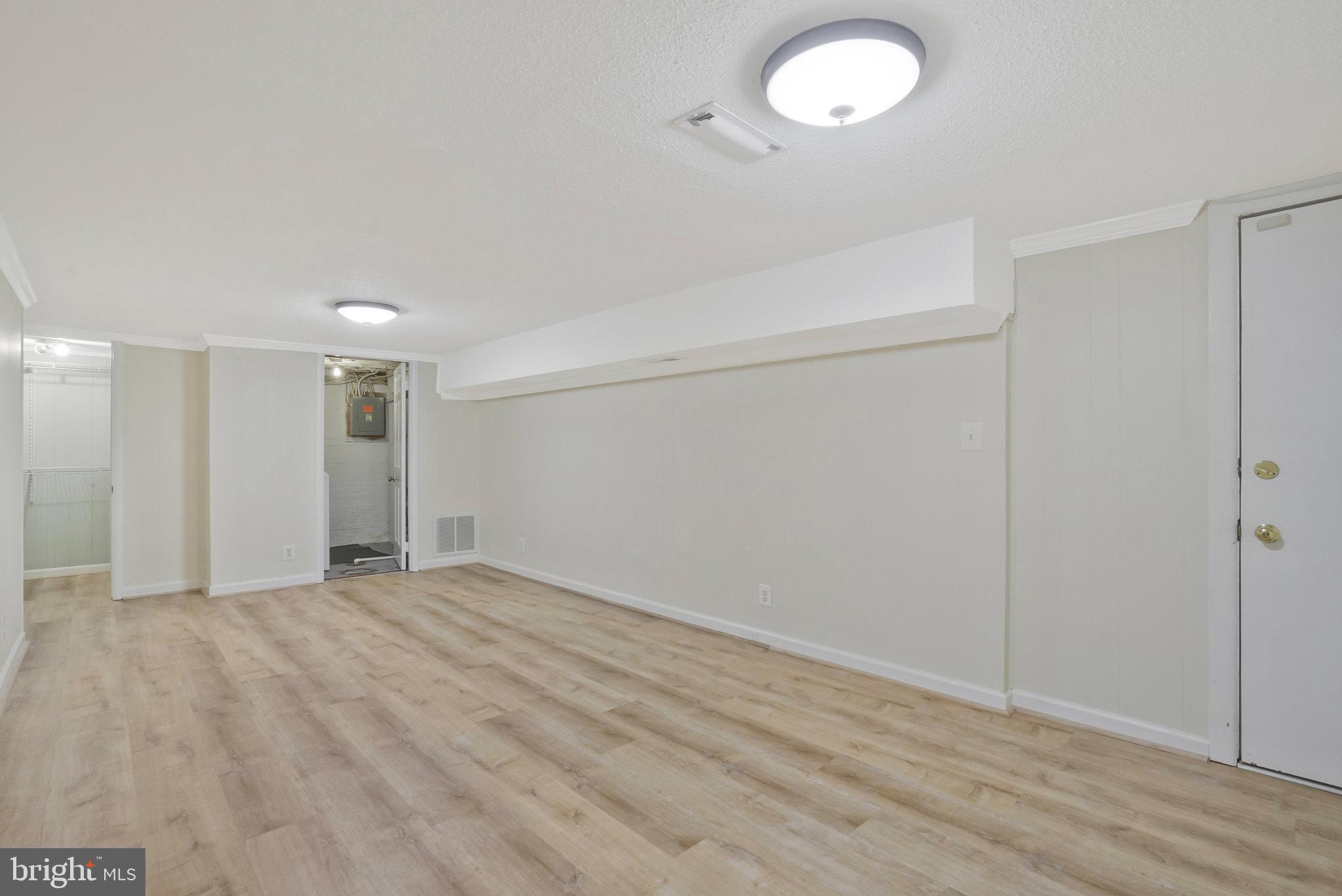 FAIRLINGTON VILLAGES - Residential