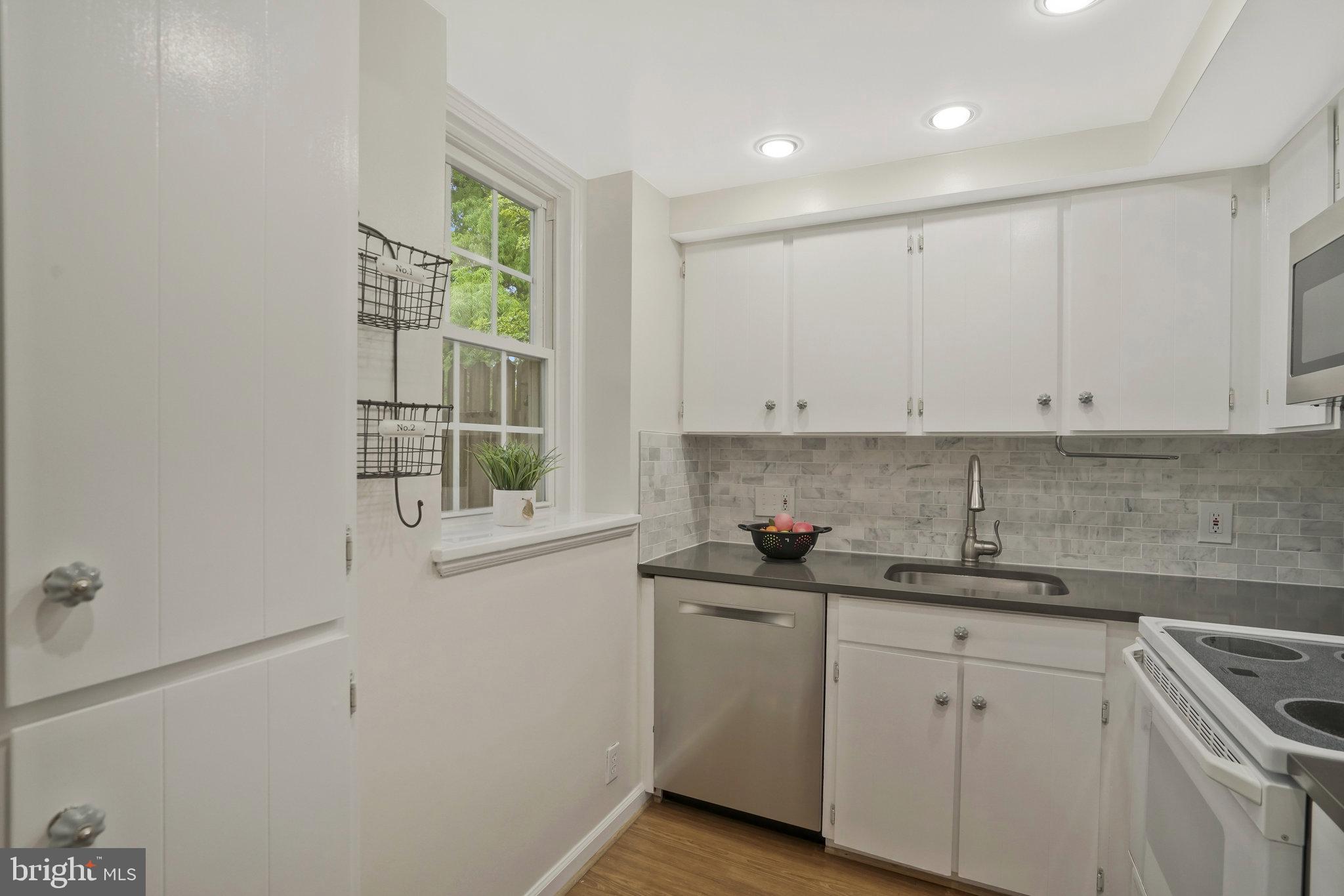 FAIRLINGTON VILLAGES - Residential