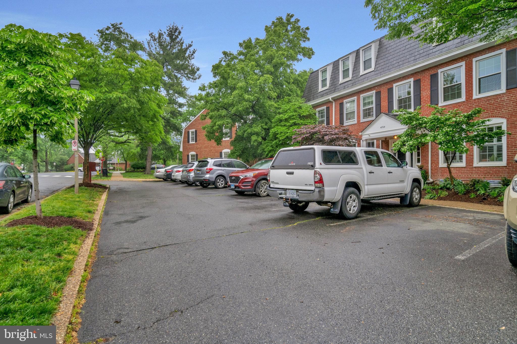 FAIRLINGTON VILLAGES - Residential