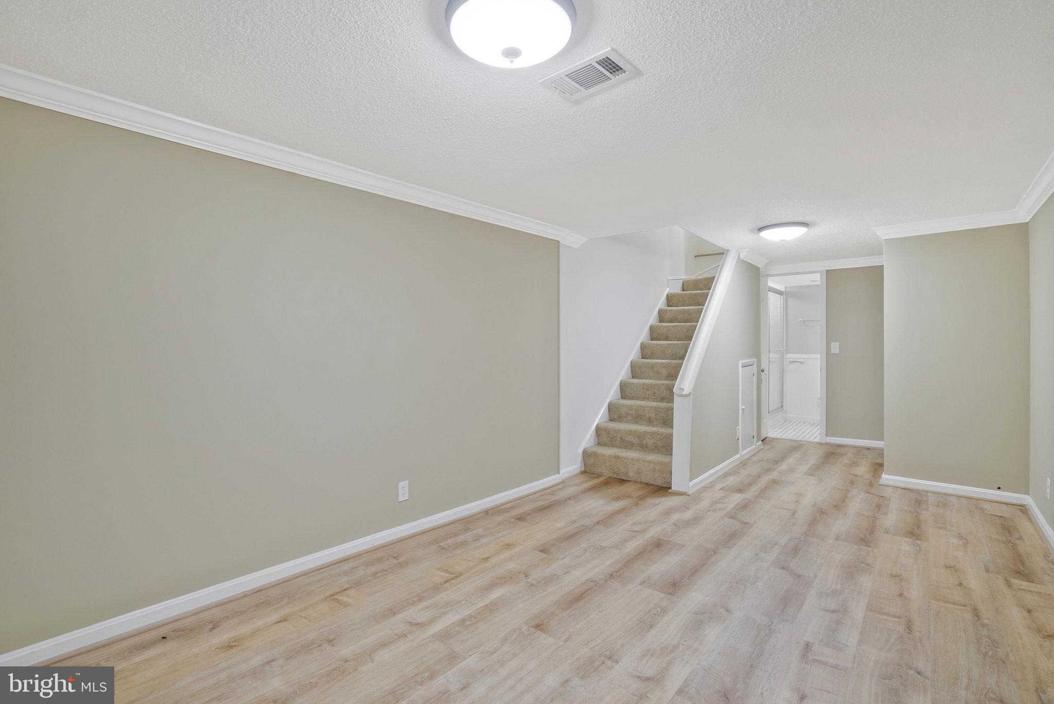 FAIRLINGTON VILLAGES - Residential