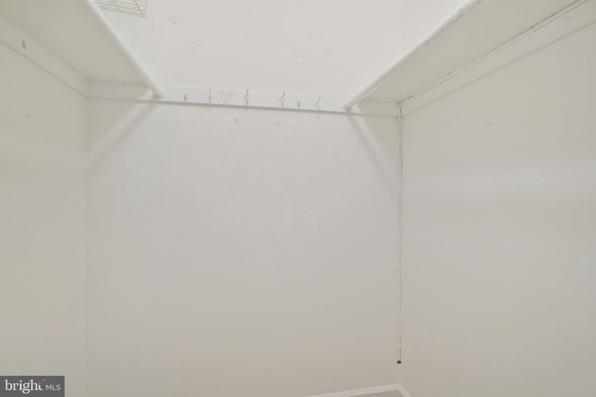 FAIRLINGTON VILLAGES - Residential