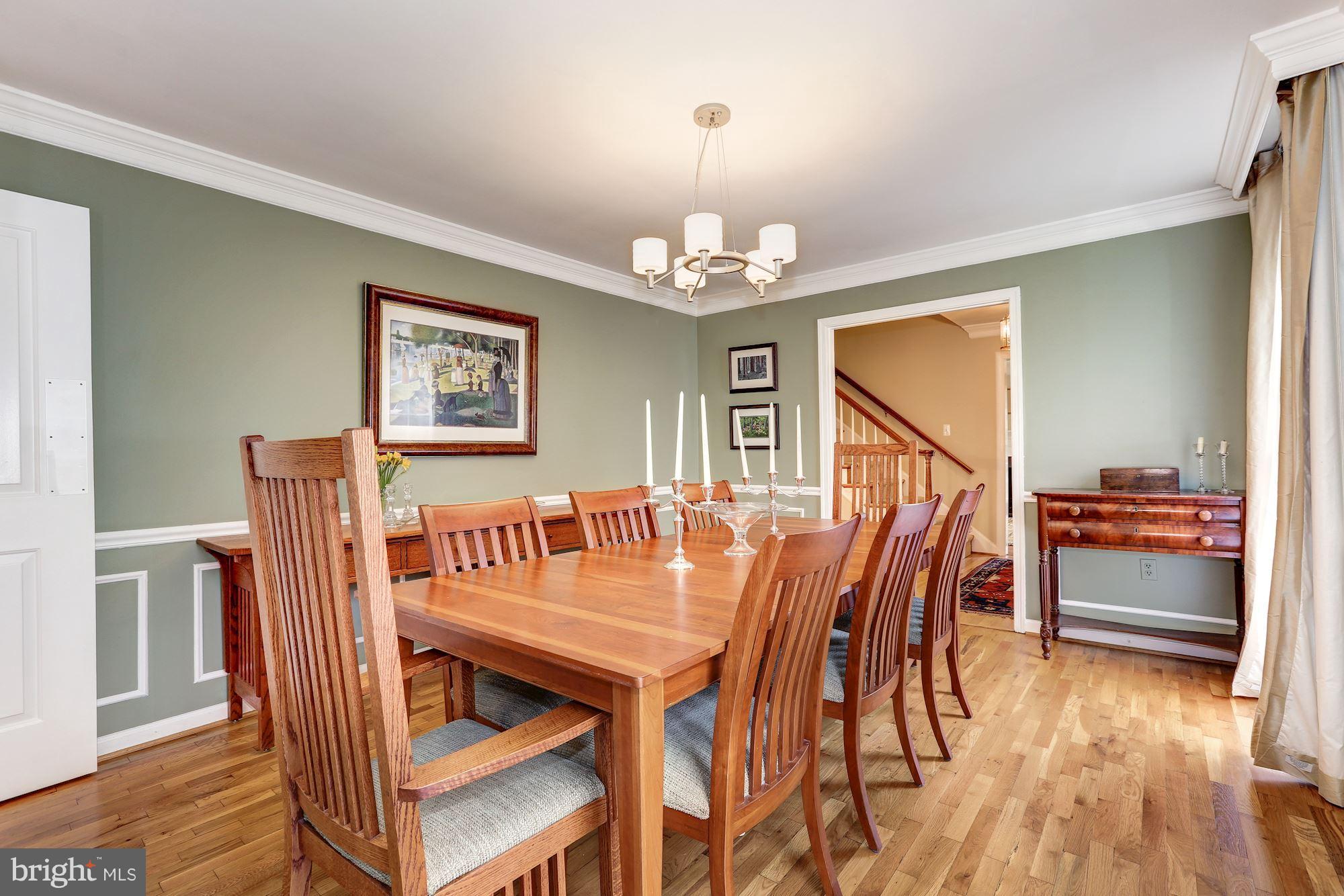 COUNTRY PLACE - Residential