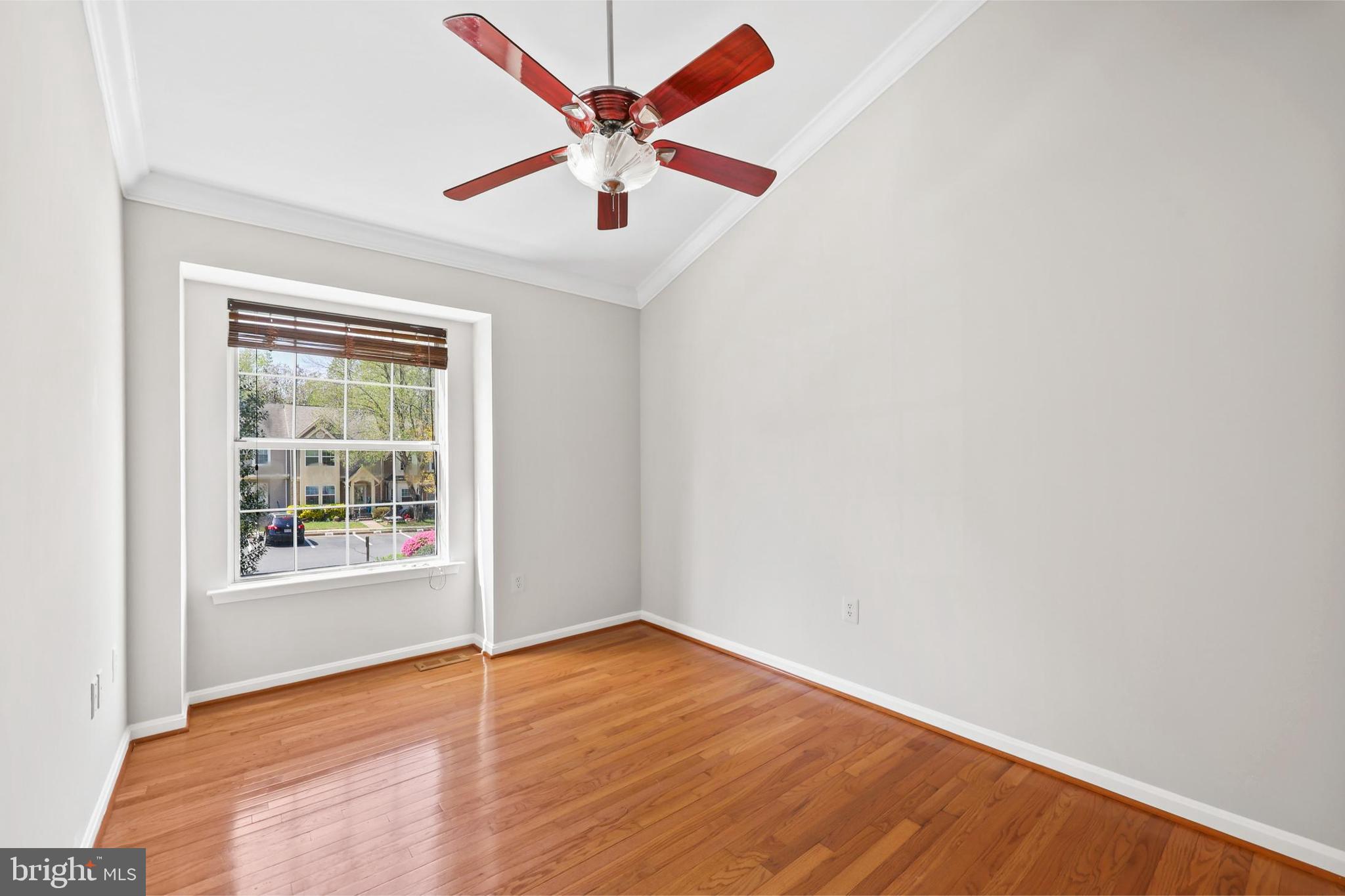 MONTCLAIR - Residential