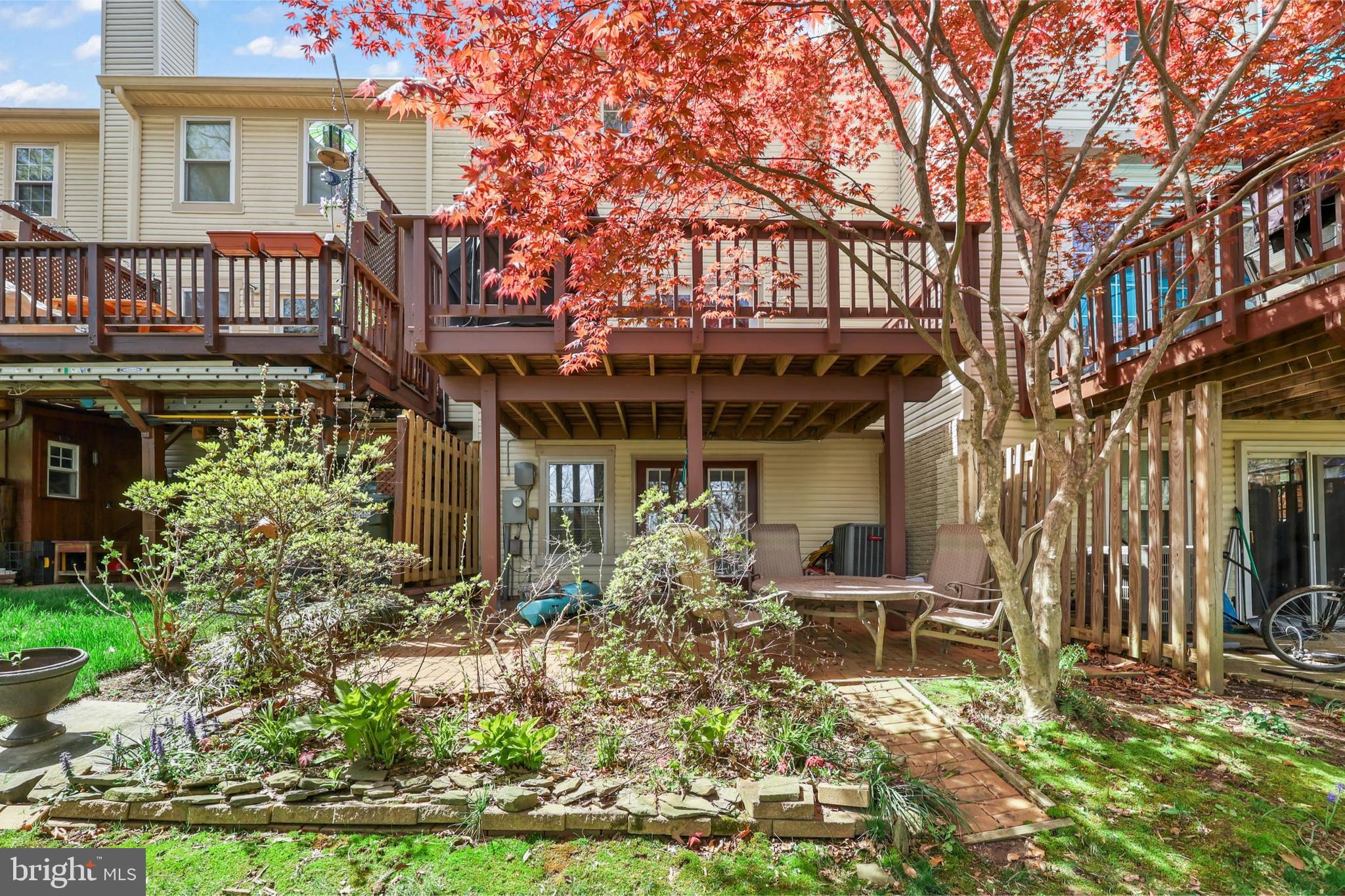 MONTCLAIR - Residential