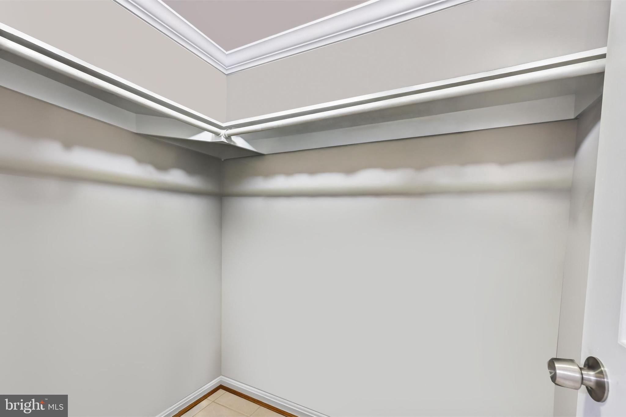 MONTCLAIR - Residential